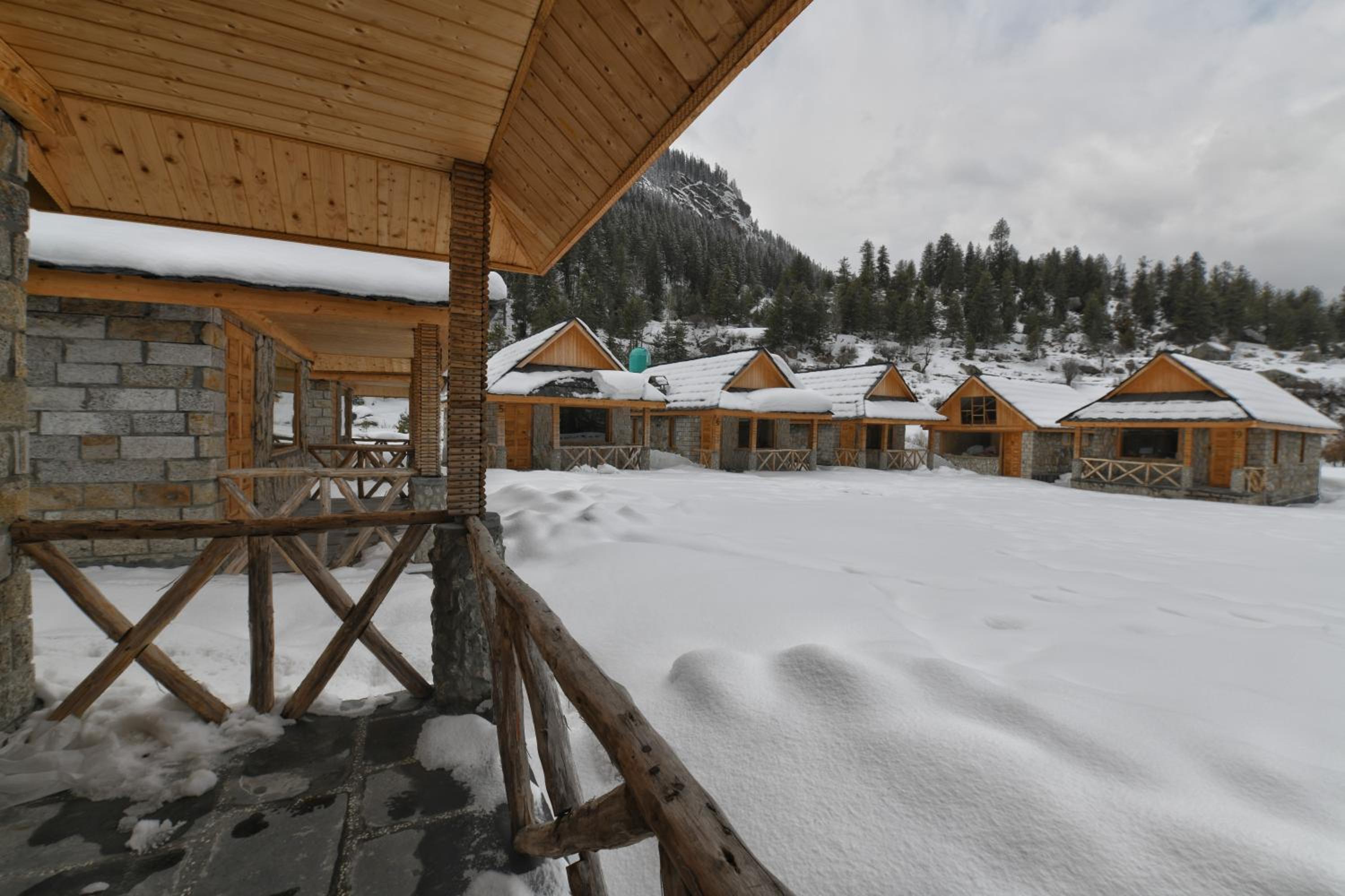 Osiya Rangnoo Rakchham Retreat view 4
