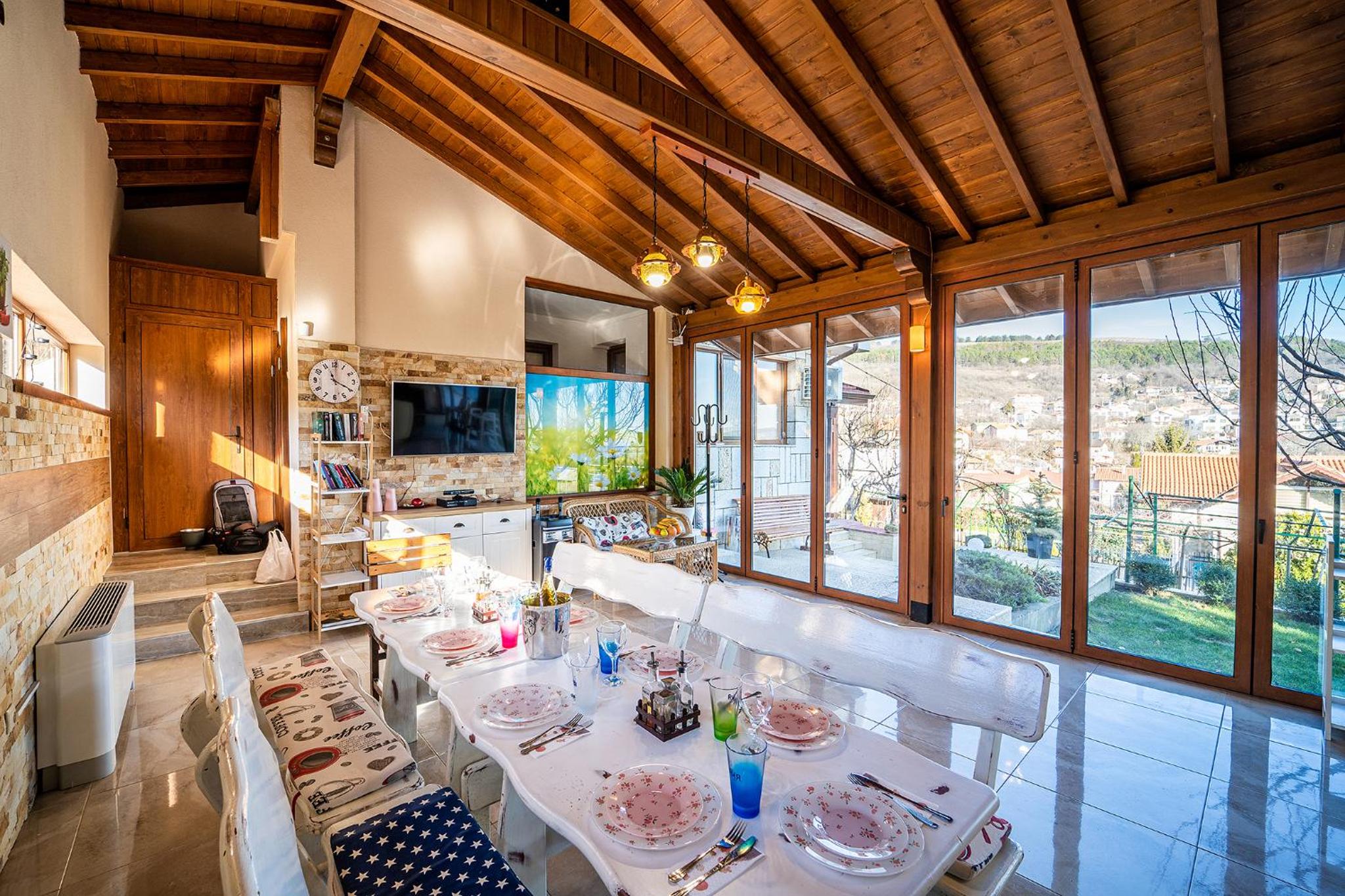 villa MAK
