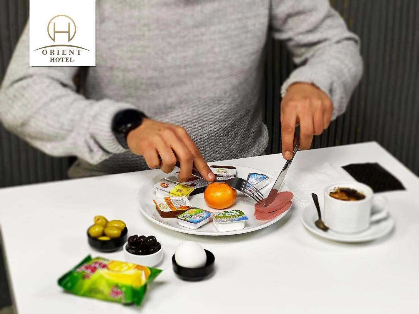 Orient Hotel - Image 12