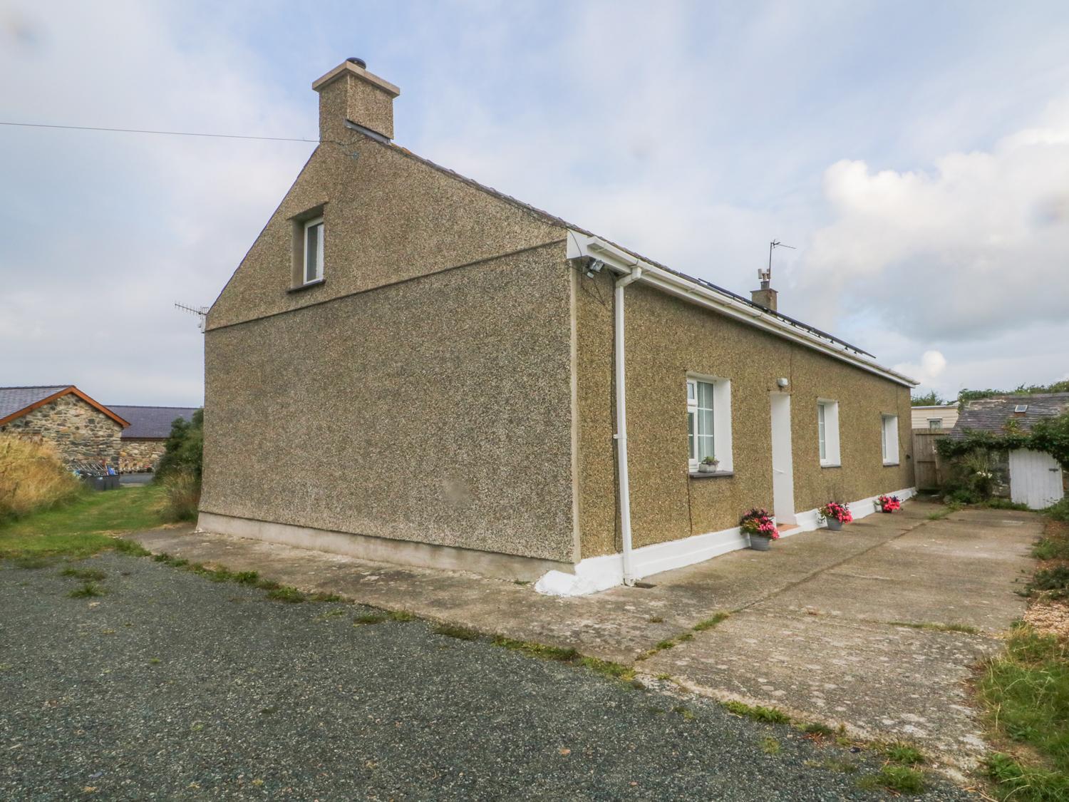 Hotel Ysgubor Fawr - Image 1