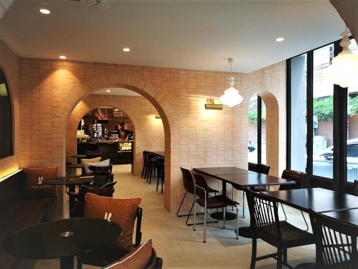 The Quarter Ploenchit by UHG