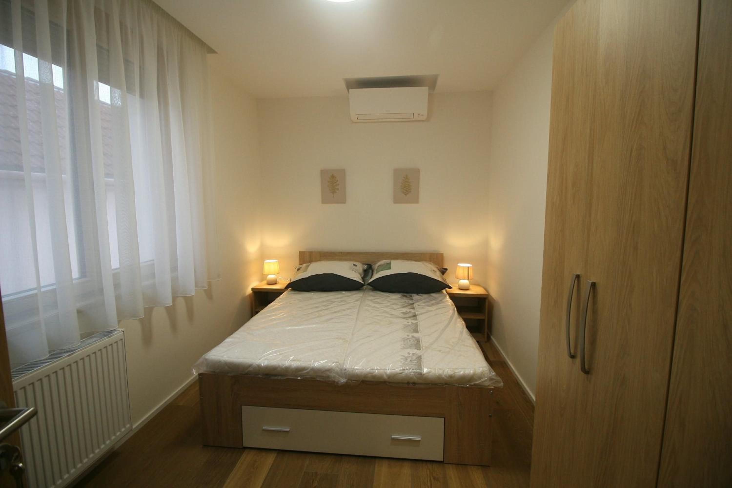 Pater Apartman