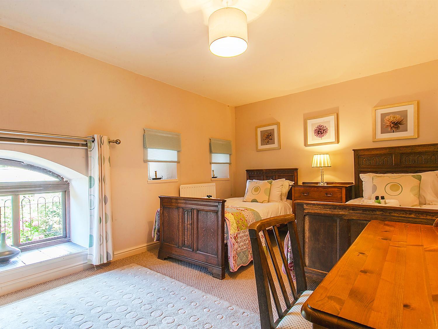 Rainsbury House