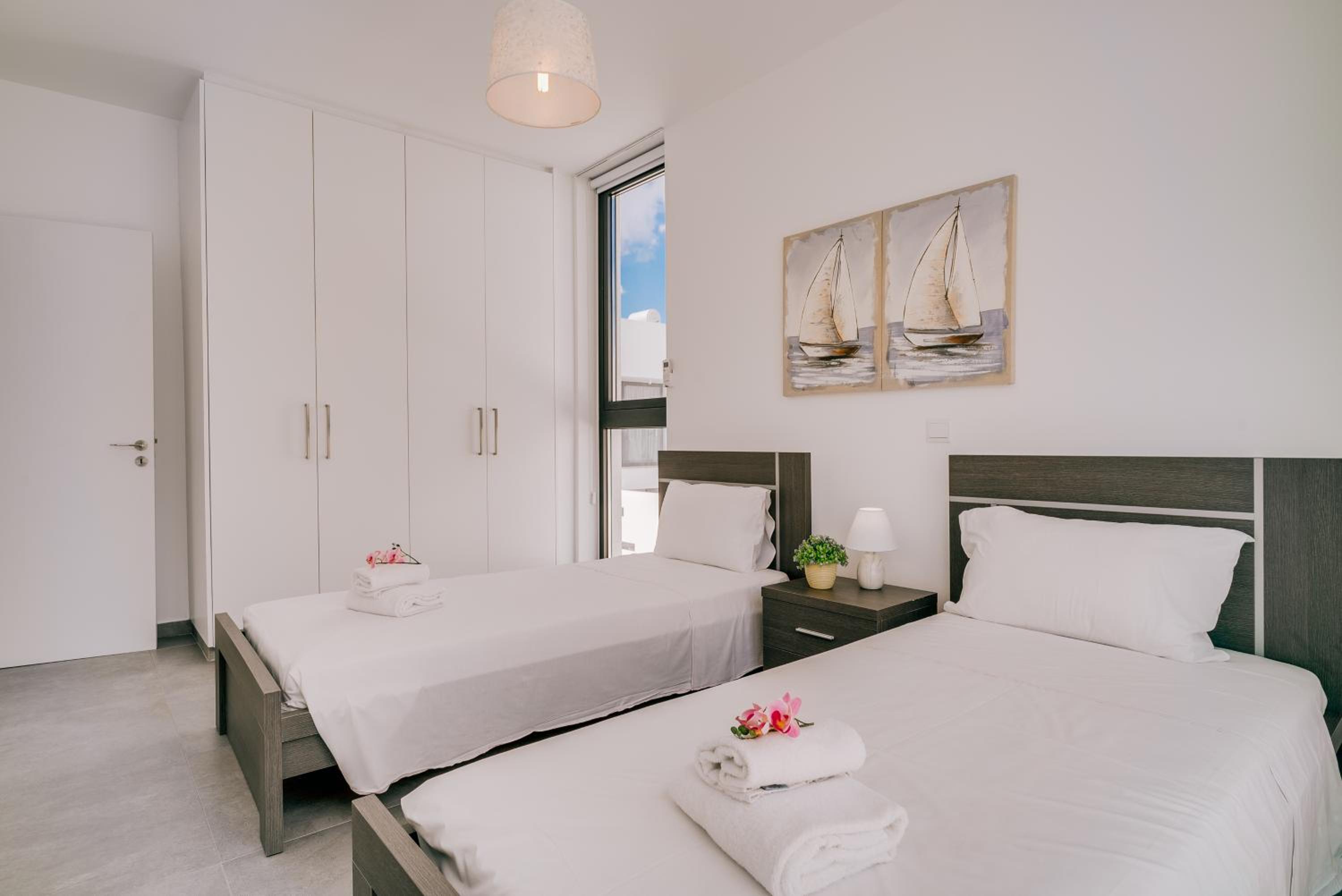 SunnyVillas: 2BR New Villa☆Private Pool in Pernera - Nicholas
