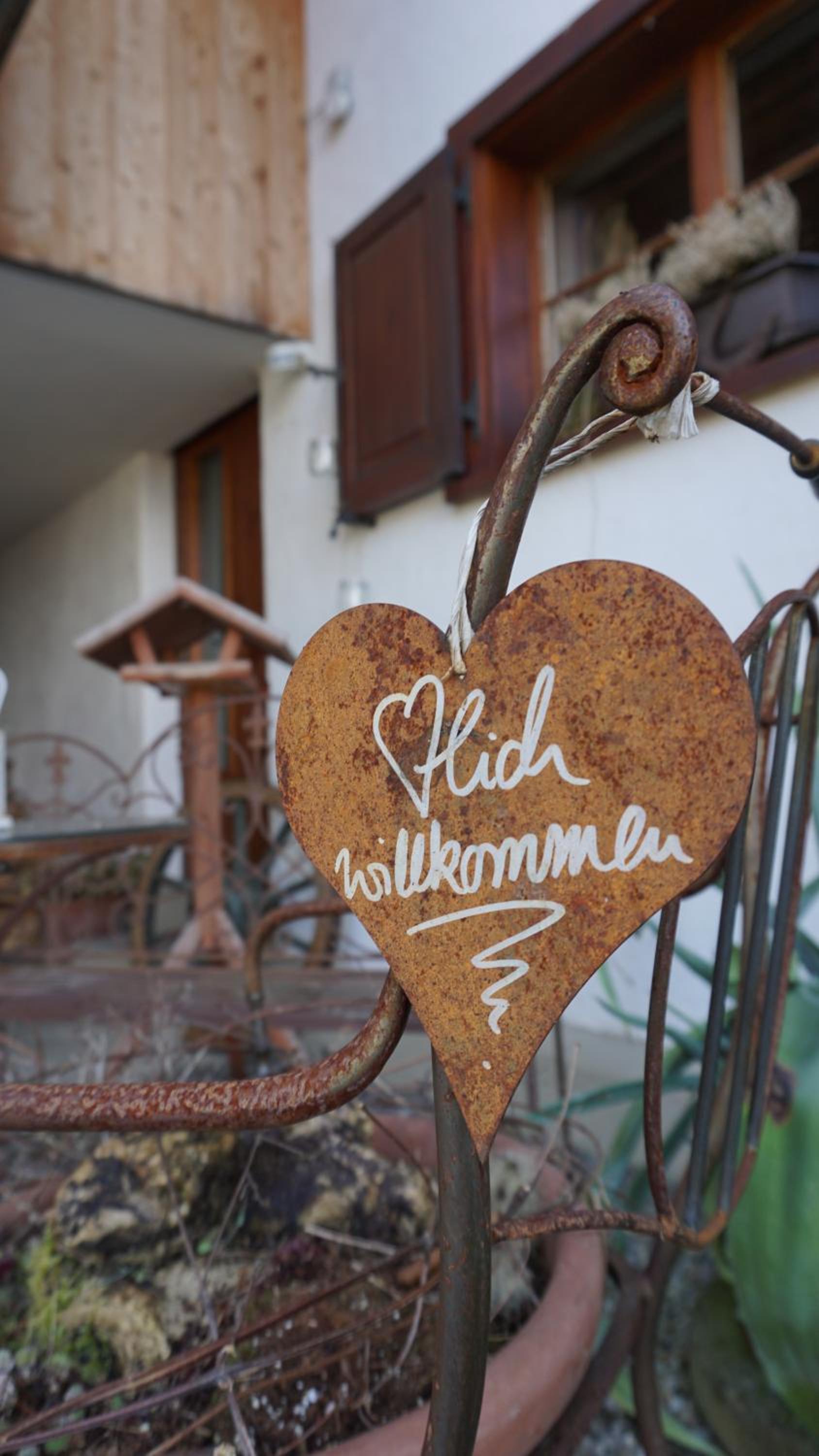 Bauernhaus am Pfänderhang mit Seeblick