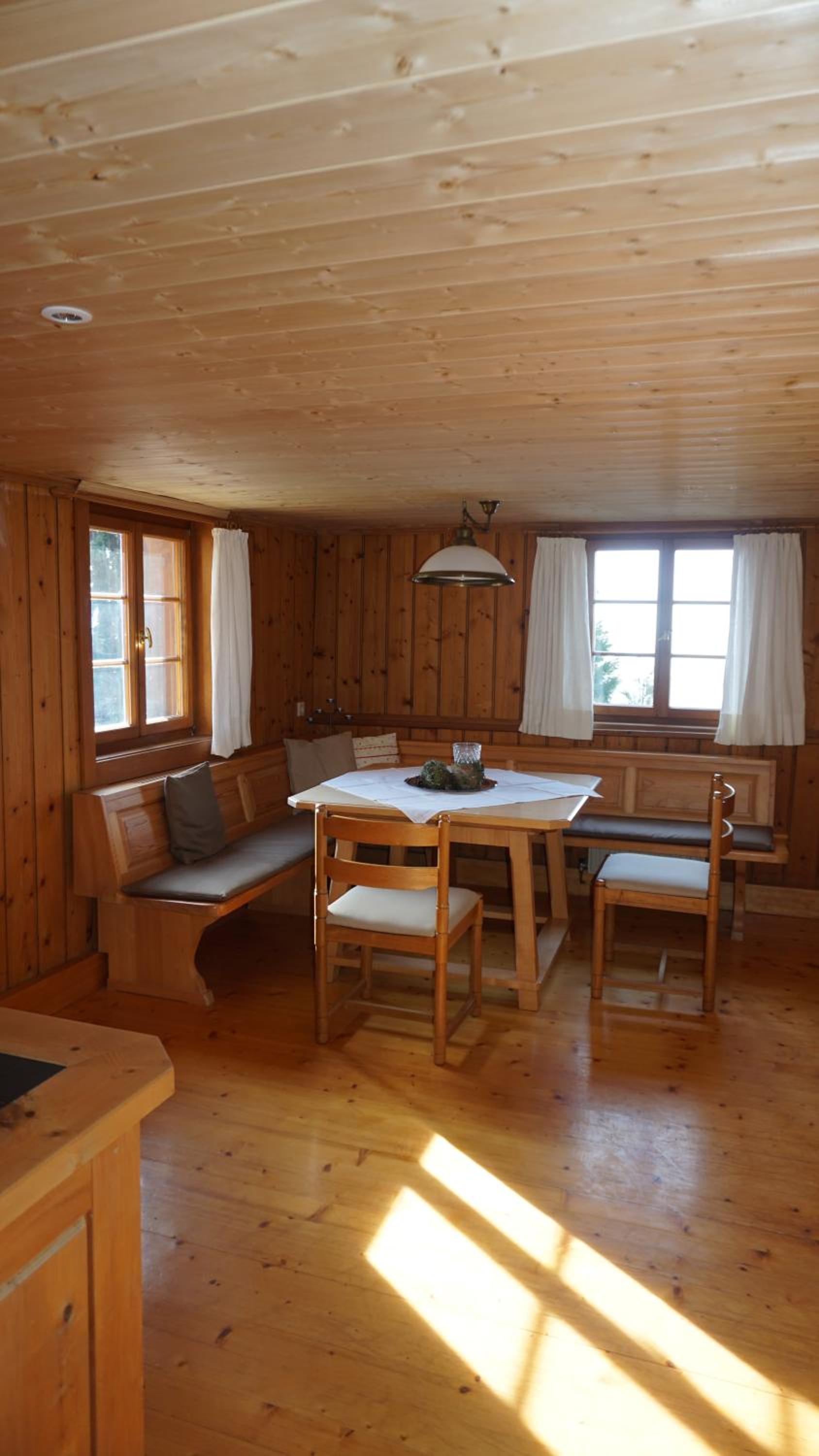 Bauernhaus am Pfänderhang mit Seeblick