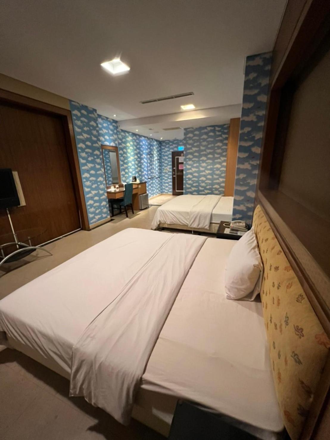 Charming Motel