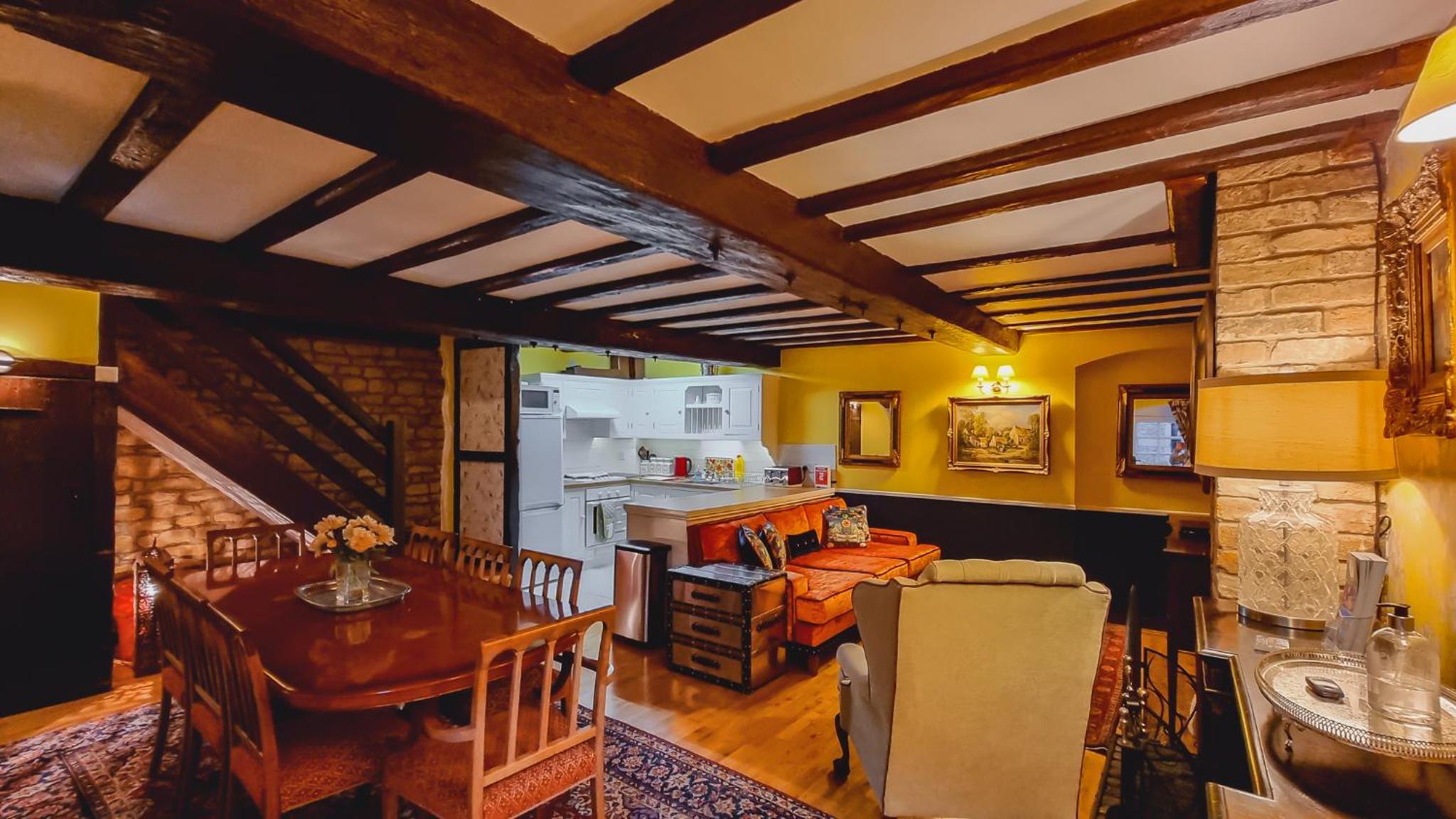 River Nene Cottages