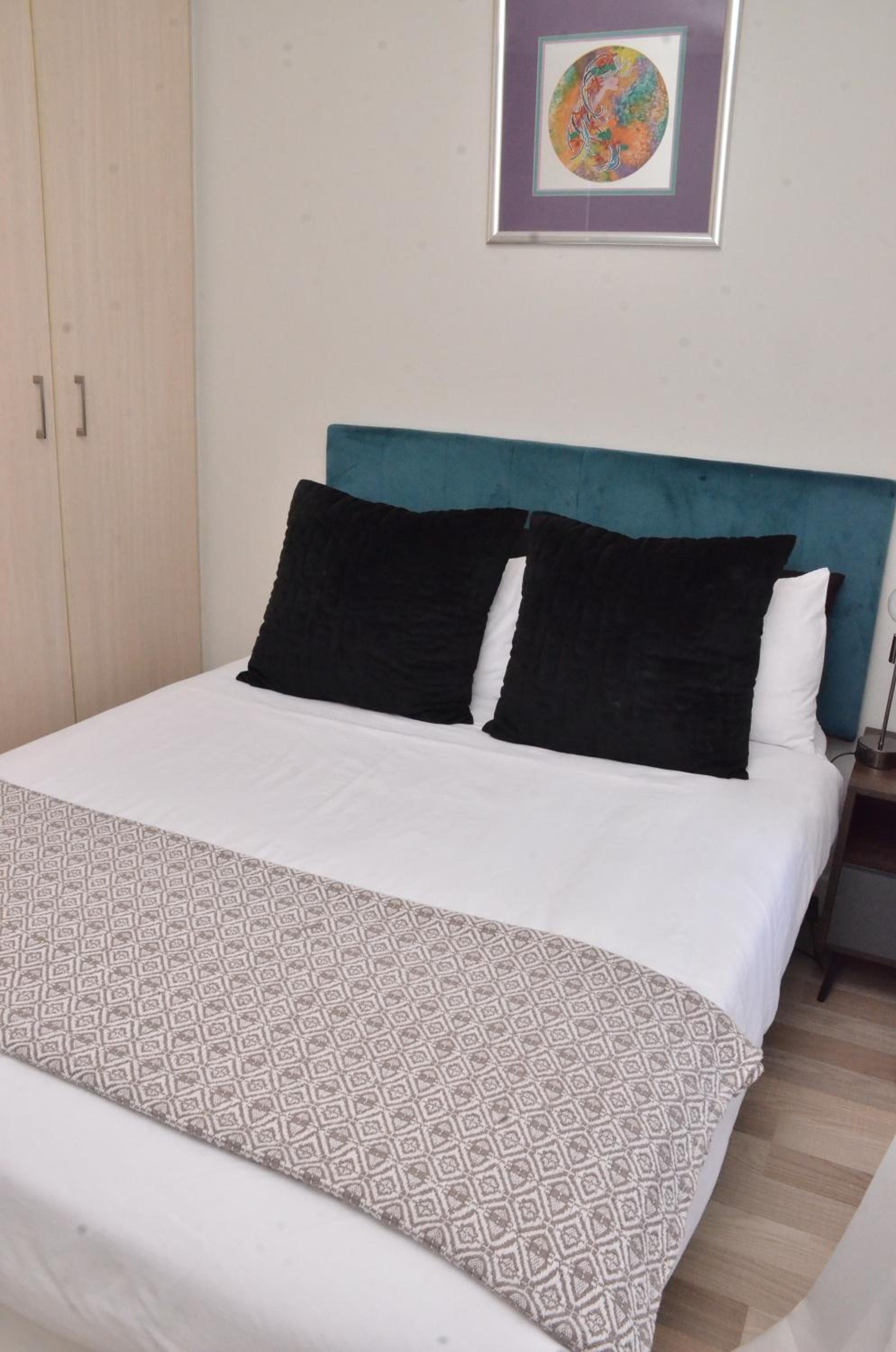 The Cube Apartments, Unit 34 on De La Rey Road