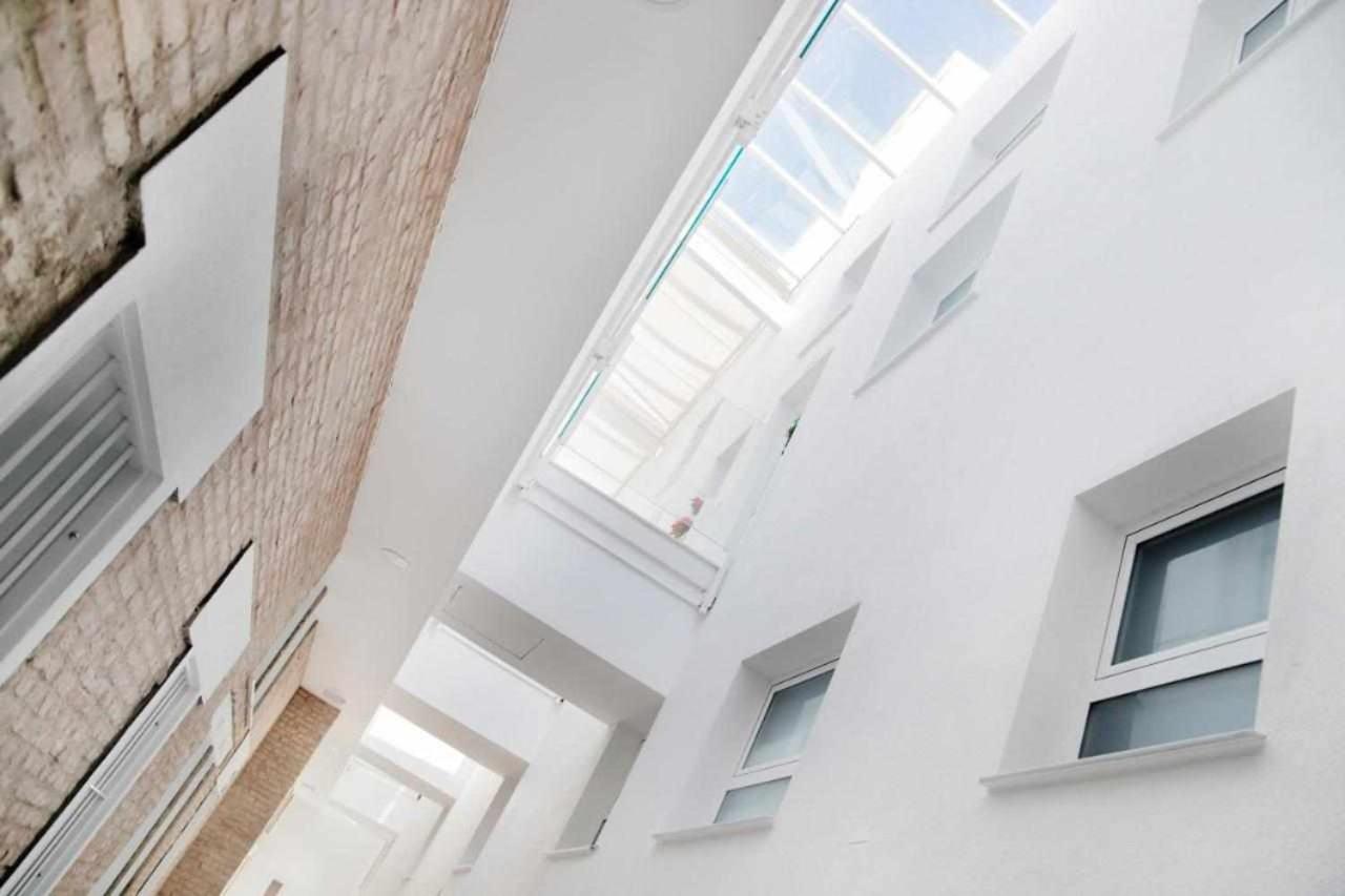ISG Apartments Lovely Duplex photo 2