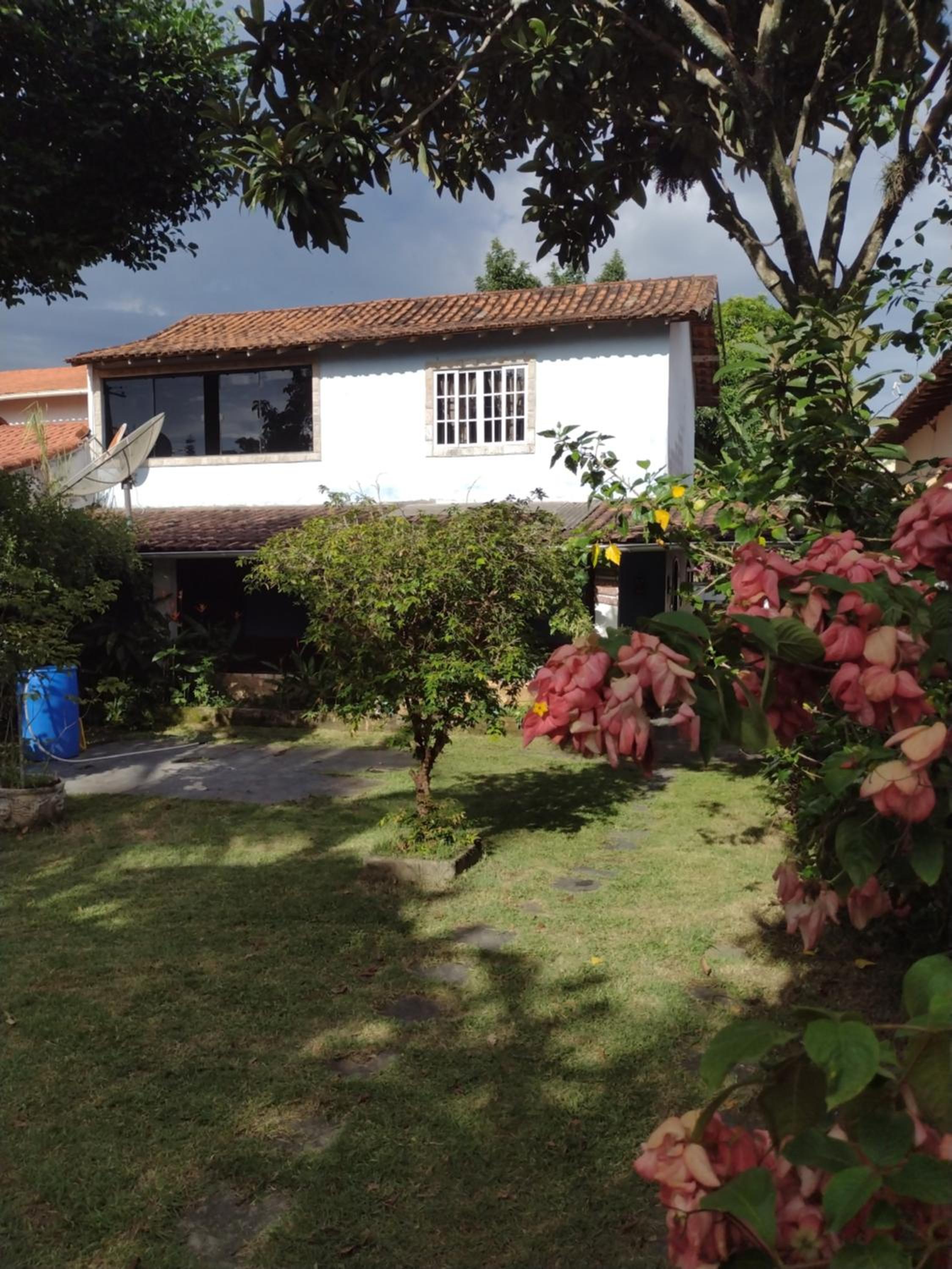 Casa de Praia em Jaconé - Centro de Jacone - Comércios e Mercado!