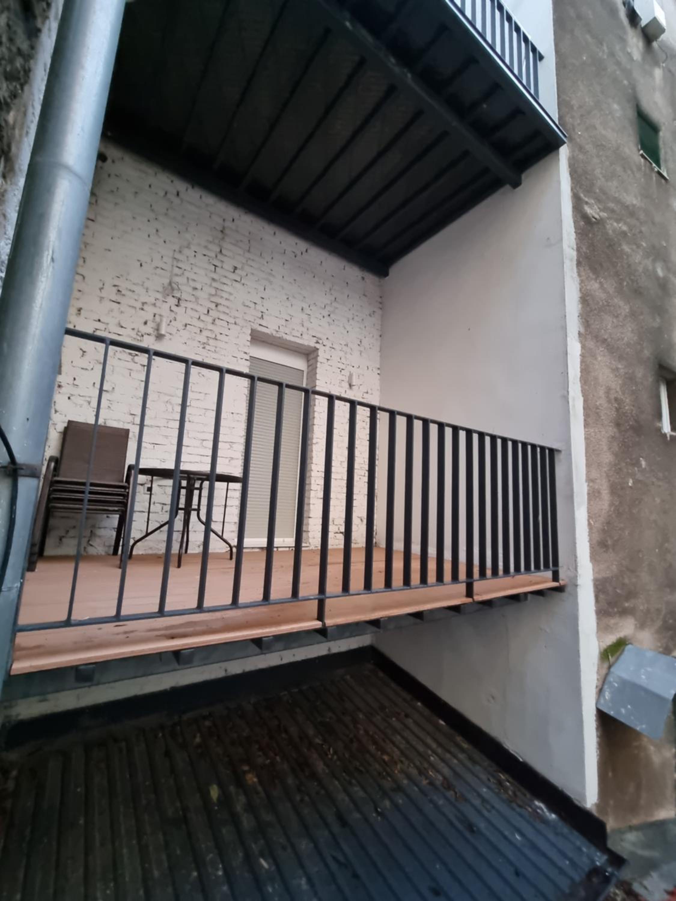 Unique and luxury apartment Sarajevo with balcony view 2