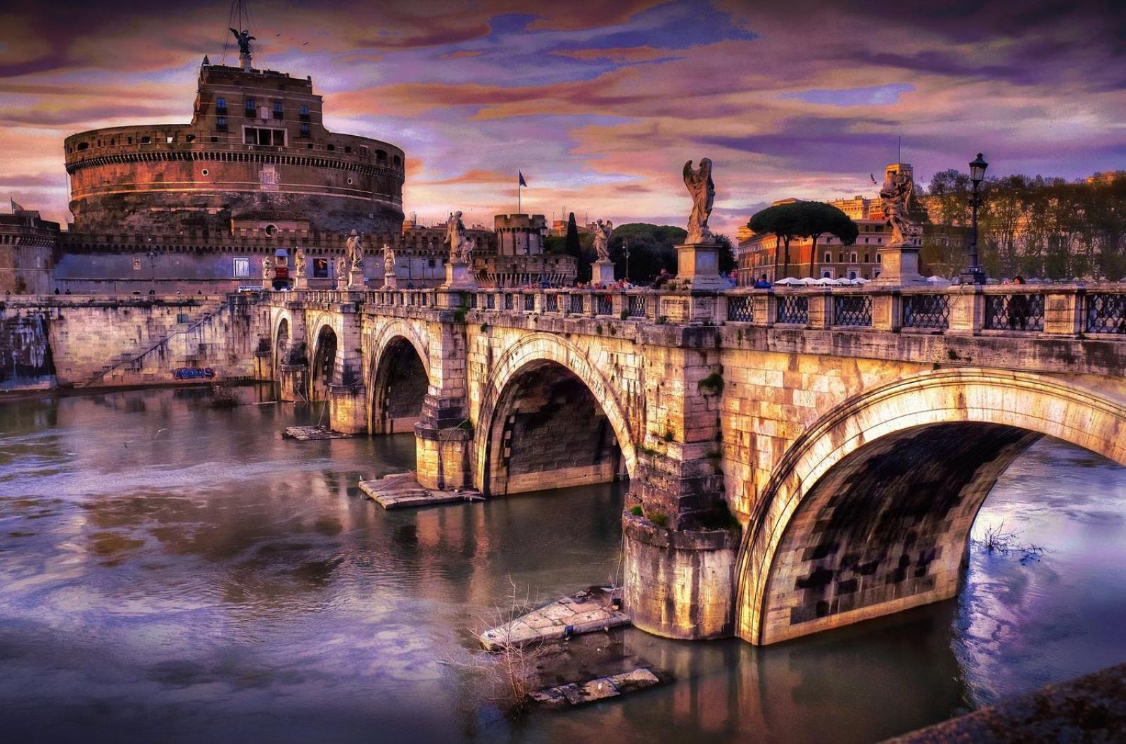 Roman Holiday Colosseo