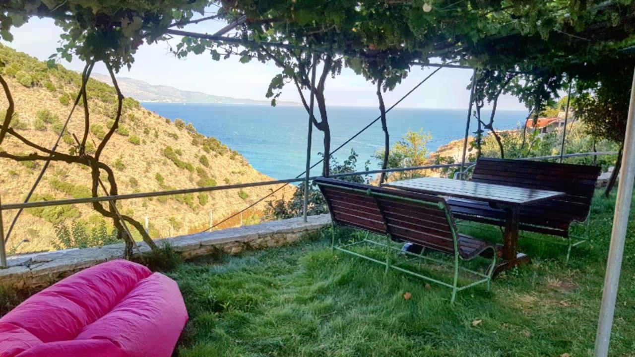 Vila Orizzonte blue