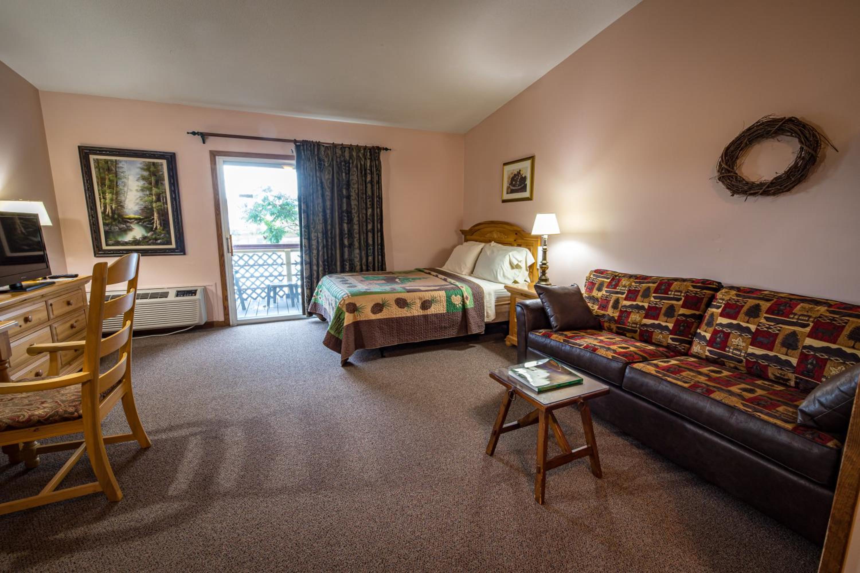Riverside Motel