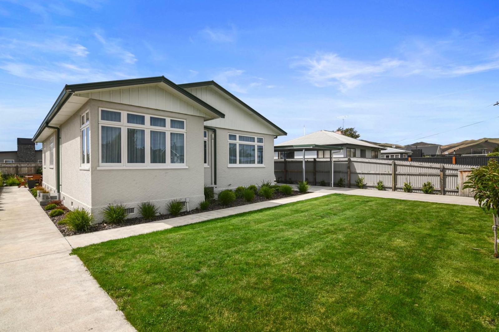Hotel Bliss on Barratt - Blenheim Holiday Home - Image 1