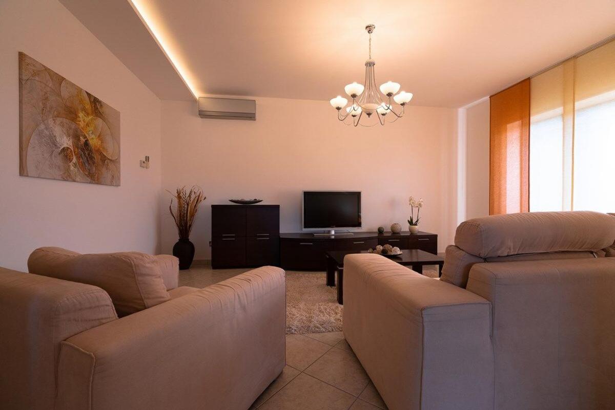 Apartment Silvia view 4