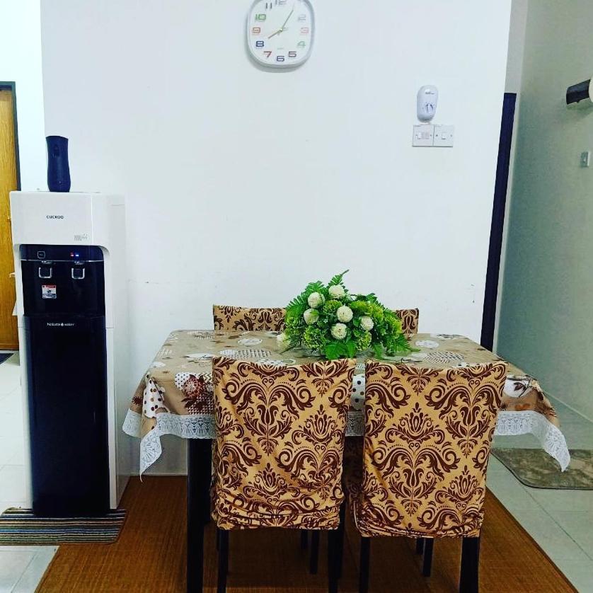Homestay Musafir Apartment Seri Iskandar 2.0