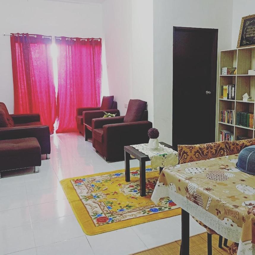 Homestay Musafir Apartment Seri Iskandar 2.0