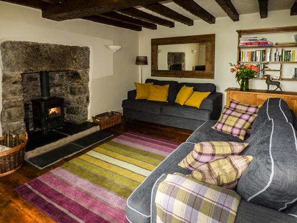 Honeypot Cottage view 3