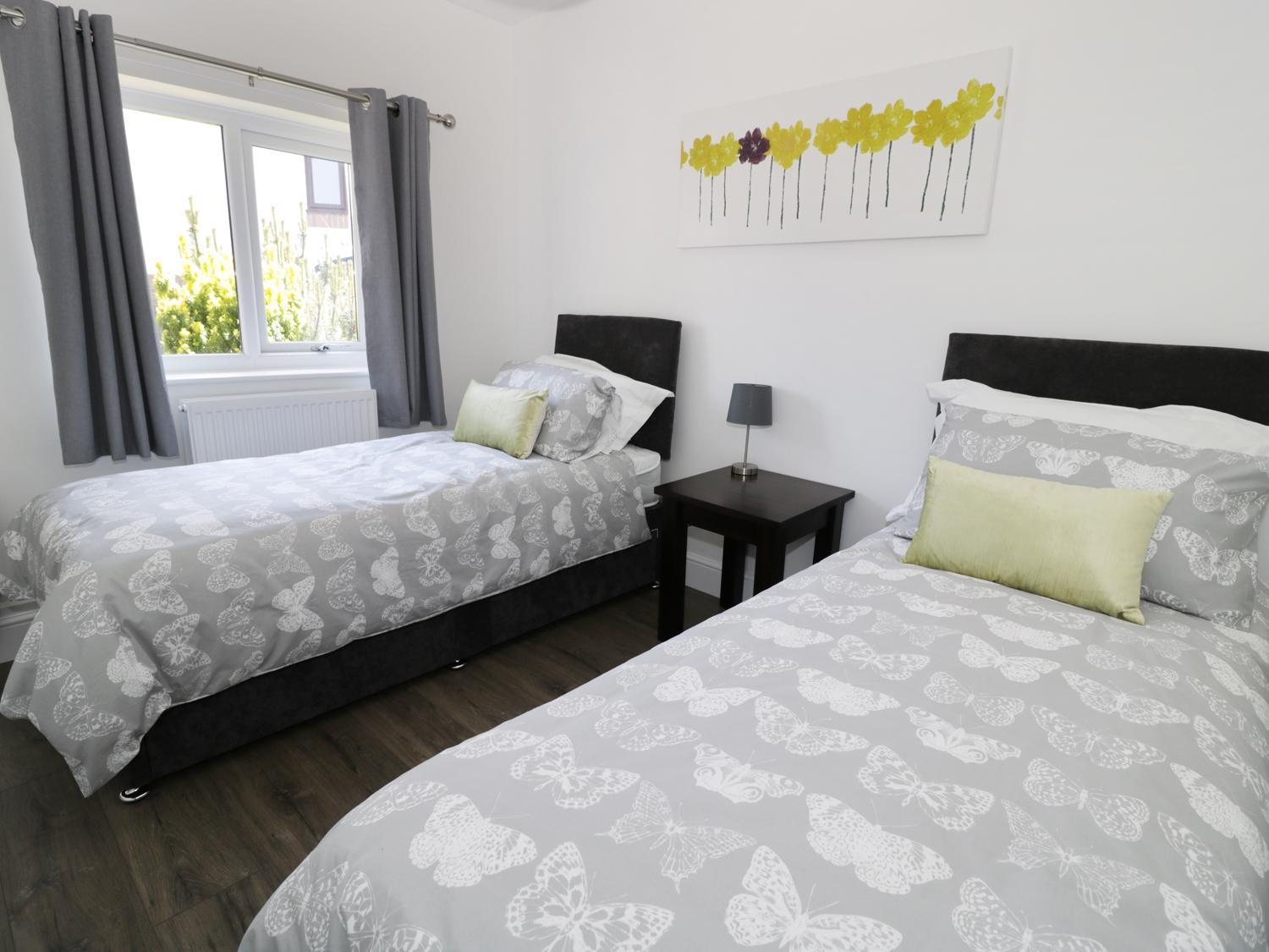 Buttercup Cottage view 4