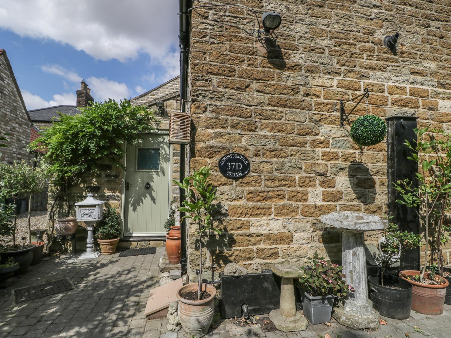Londesborough Cottage view 3