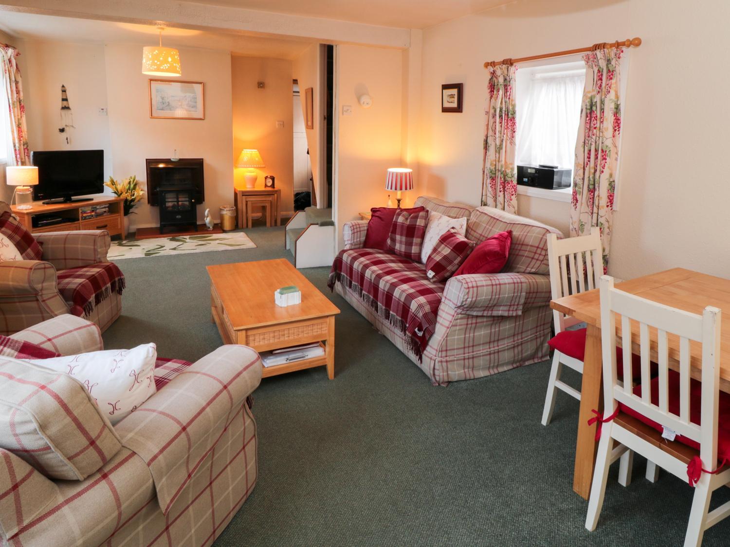 Fishermans Cottage view 3