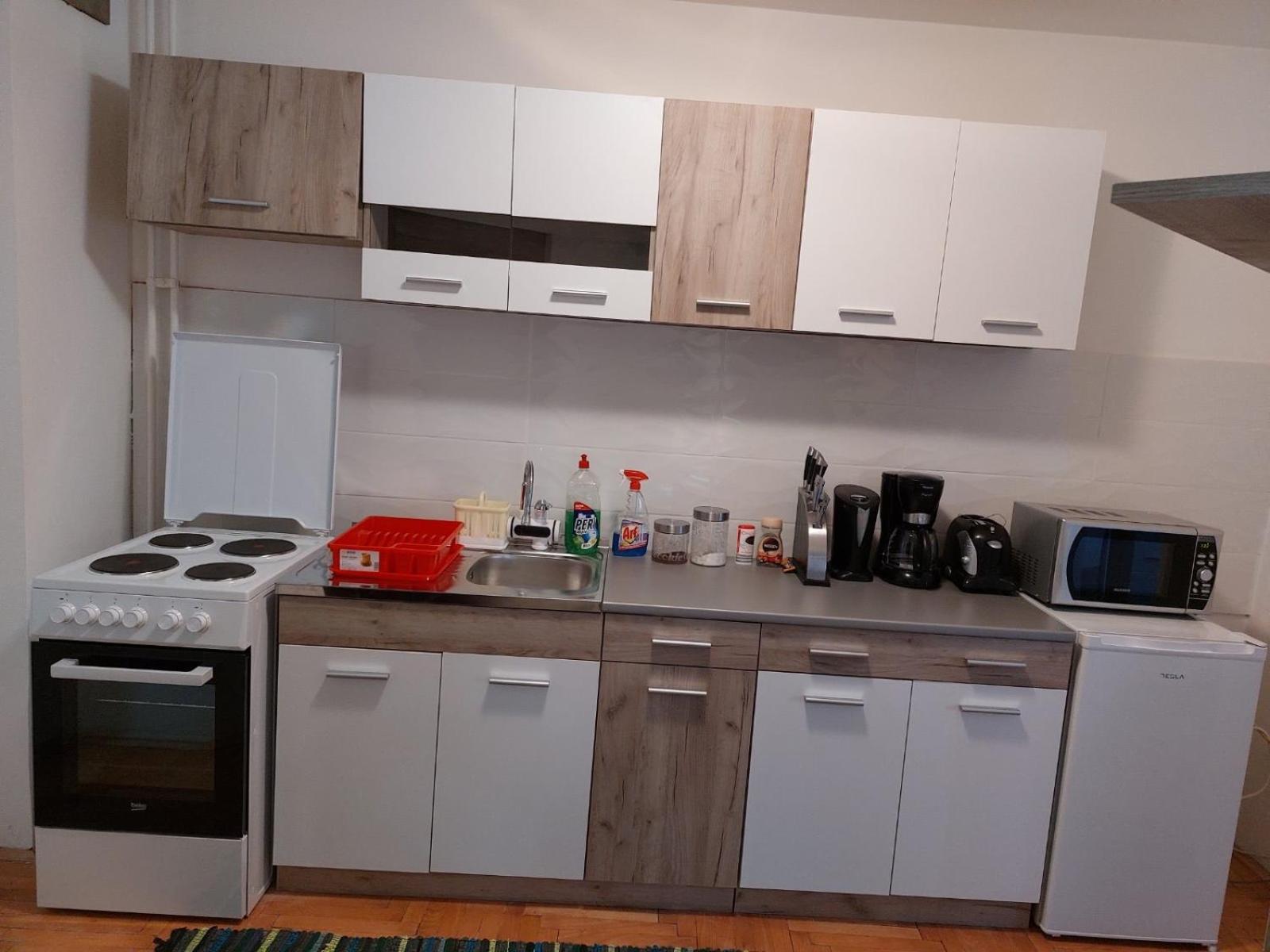 B&R Apartman
