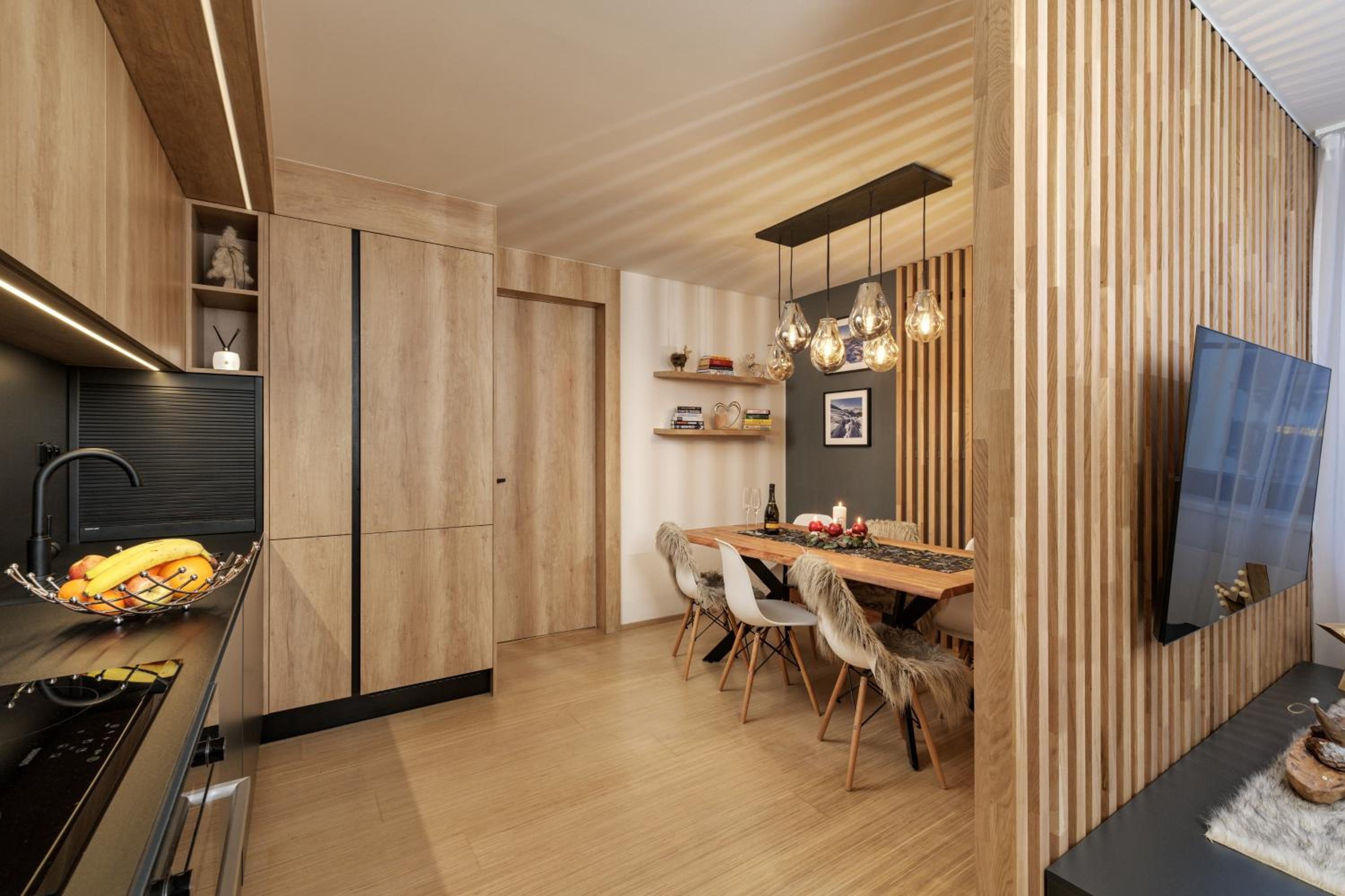 Savoy Exclusive Mountain Apartment view 3
