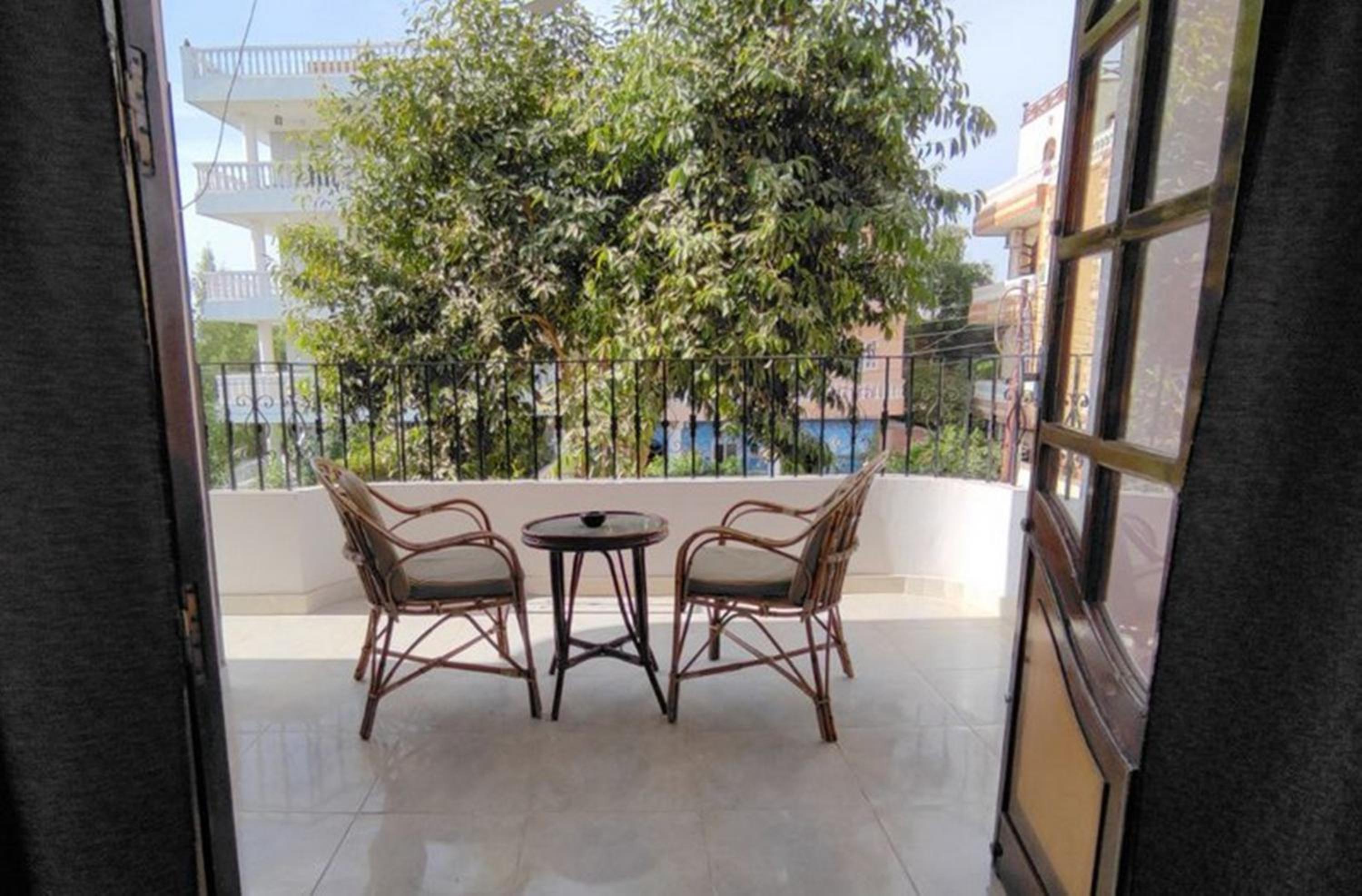 Isis - private apartments