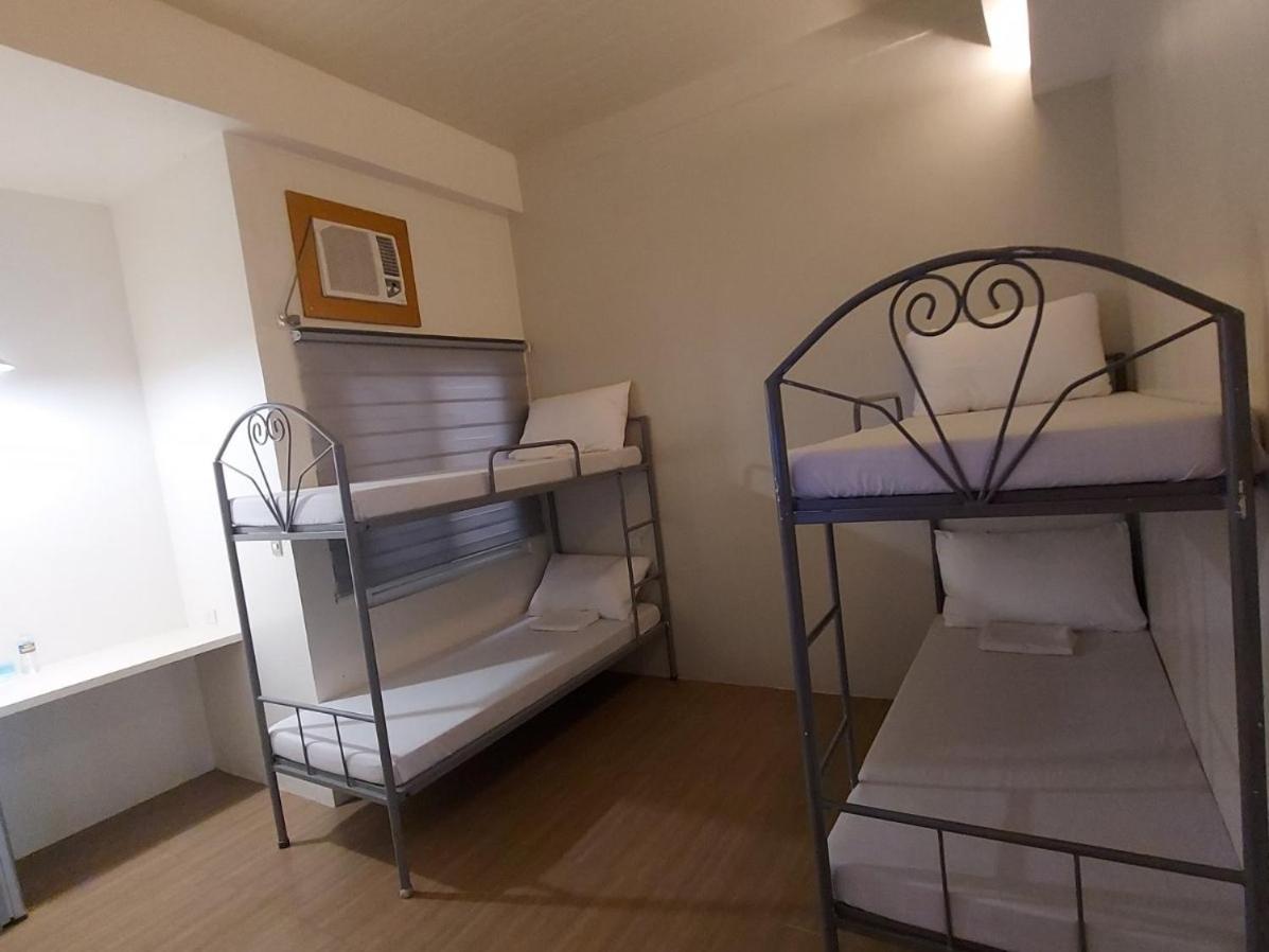 Zillion Pavilion Family & Business Hotel