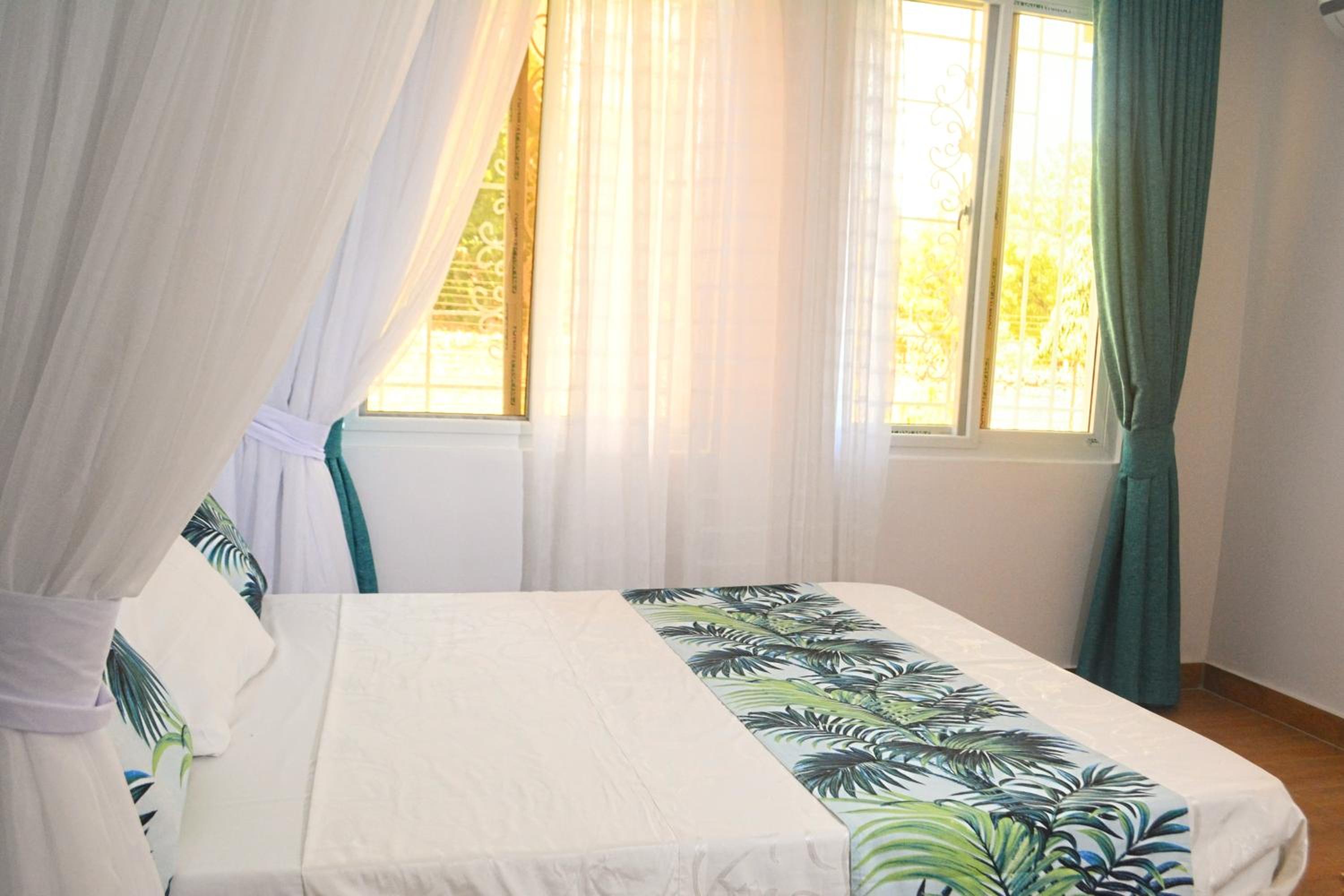 Golden Duranta Villas and Apartments