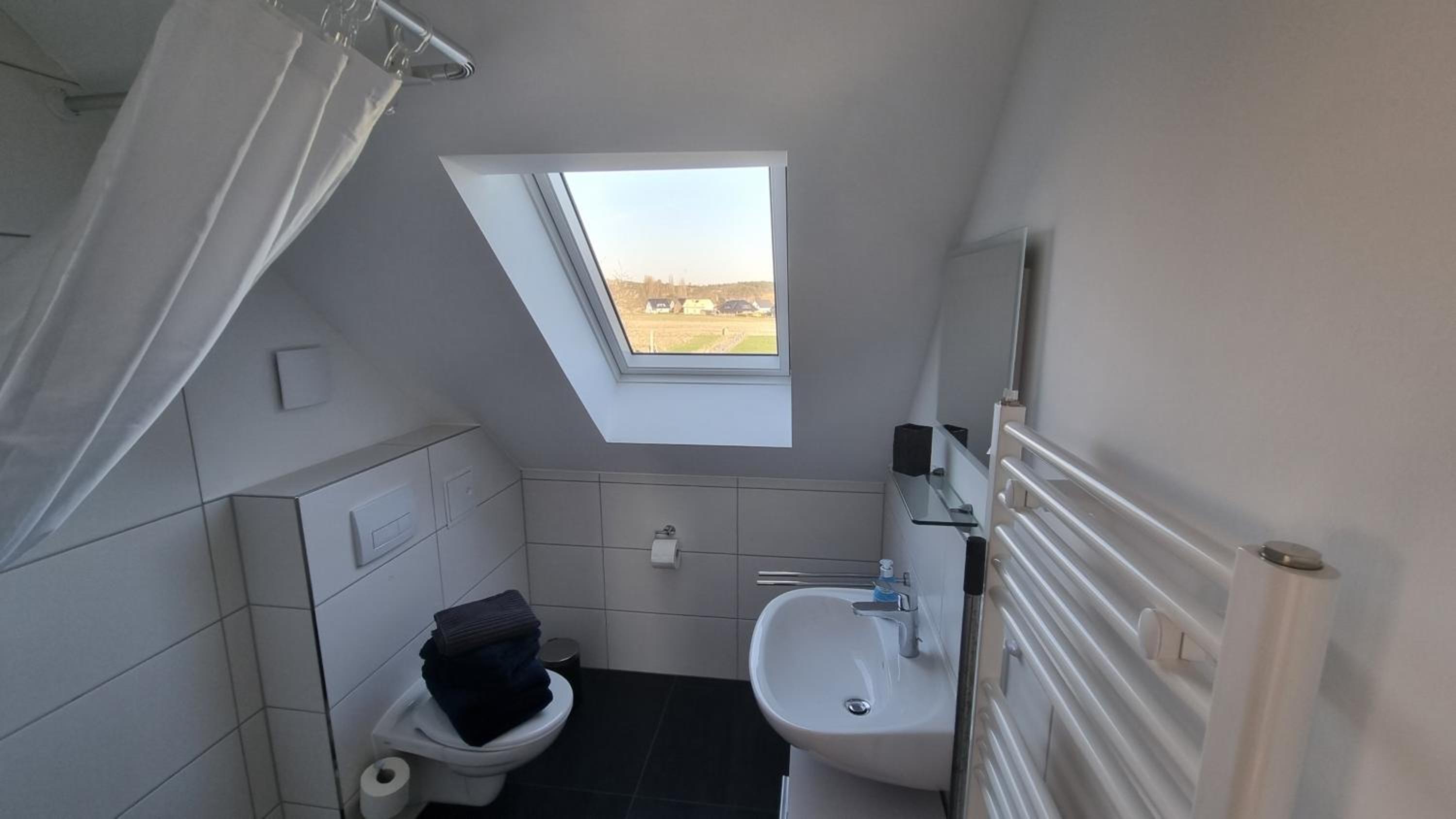 Ferienwohnung Rügen 1, Alt Reddevitz 108, Insel Rügen, mit Kamin