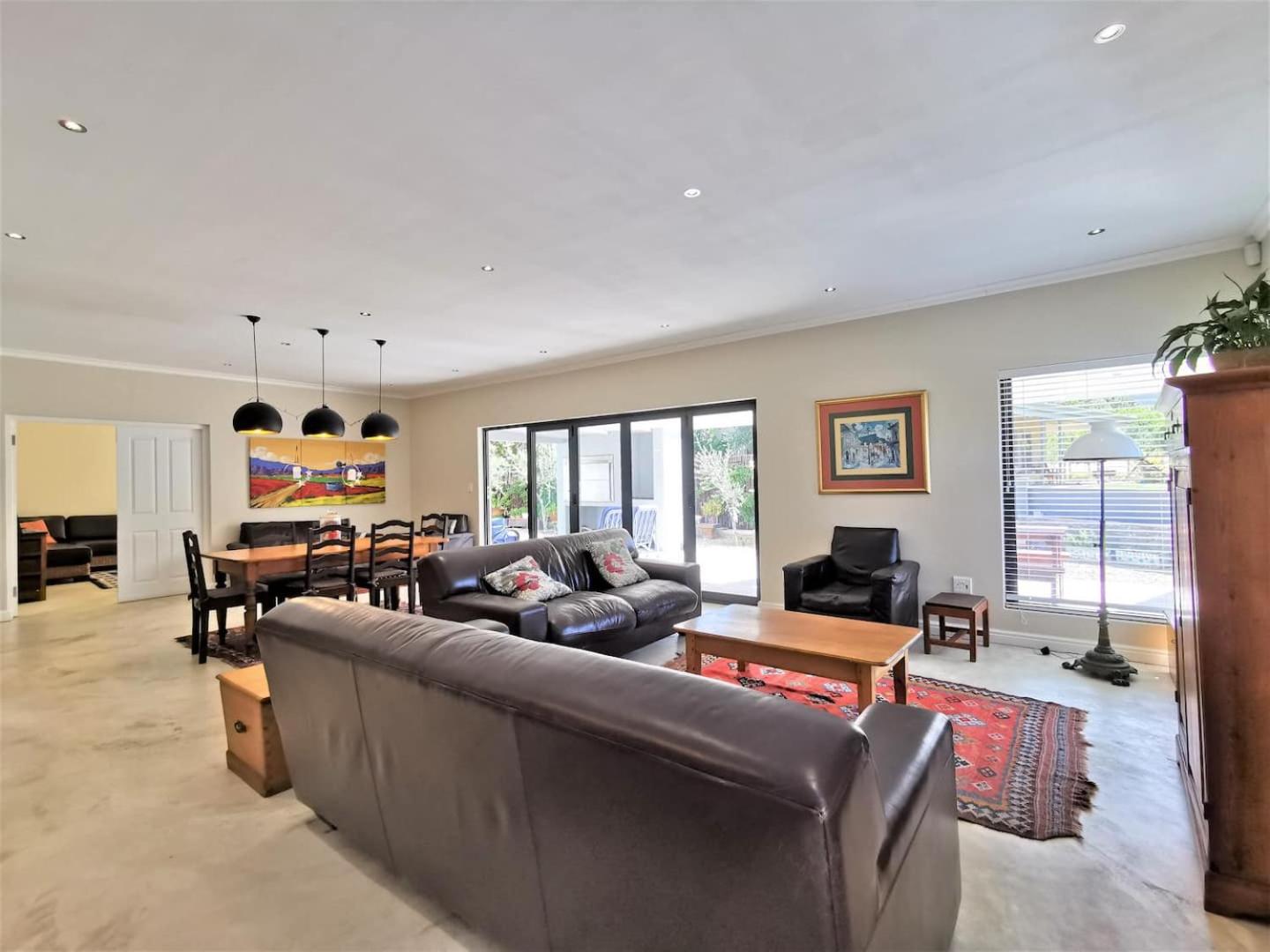 Home @Wilde Olyf, Riebeek Kasteel view 3