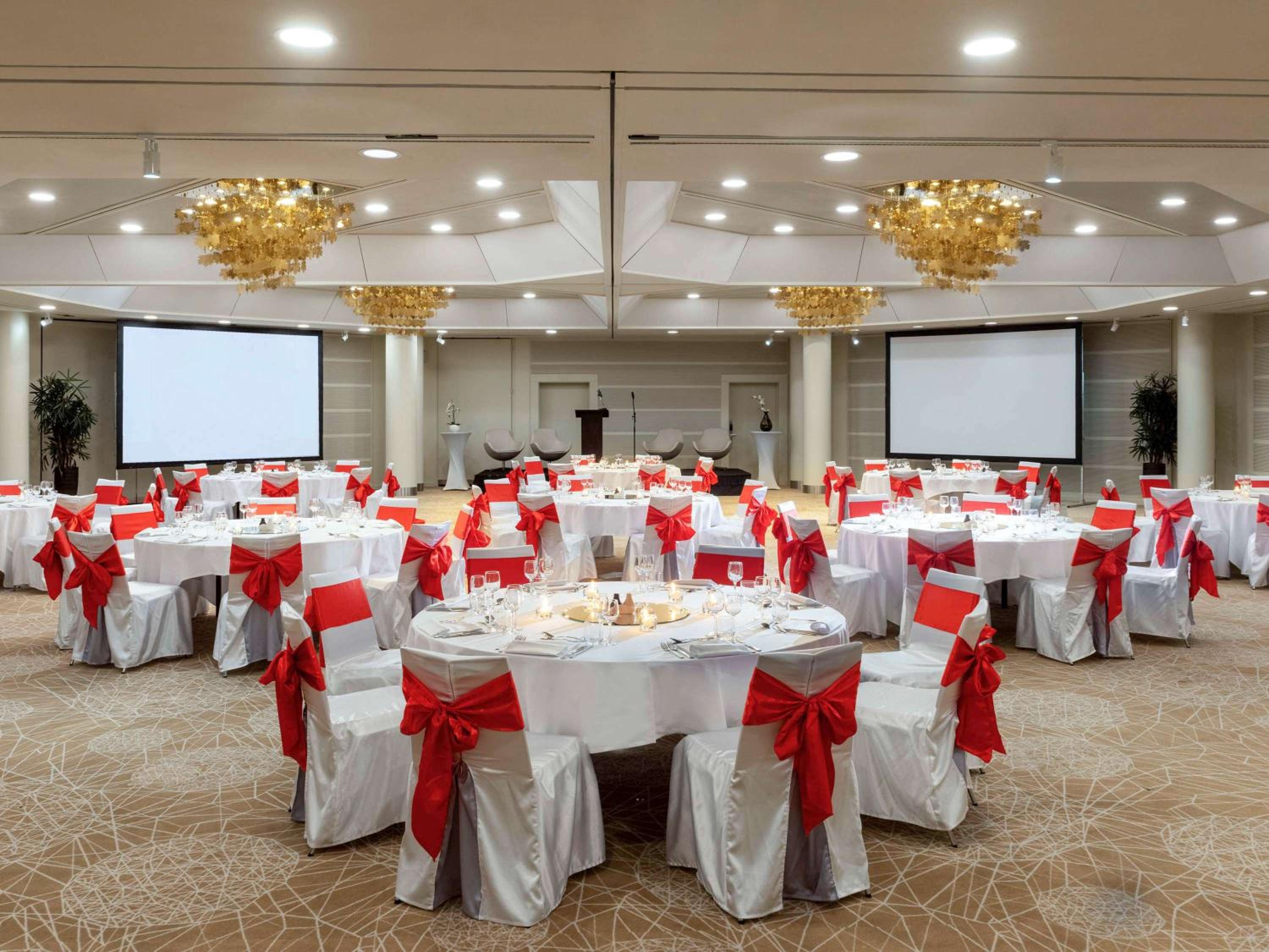 Lausanne Vacations - Movenpick Hotel Lausanne - Property Image 12