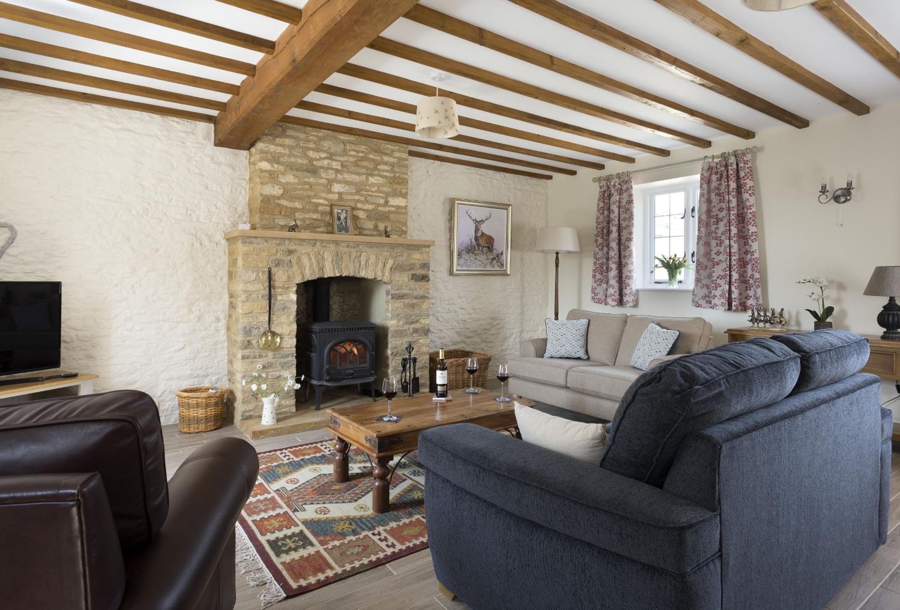 Alysas Cottage view 2