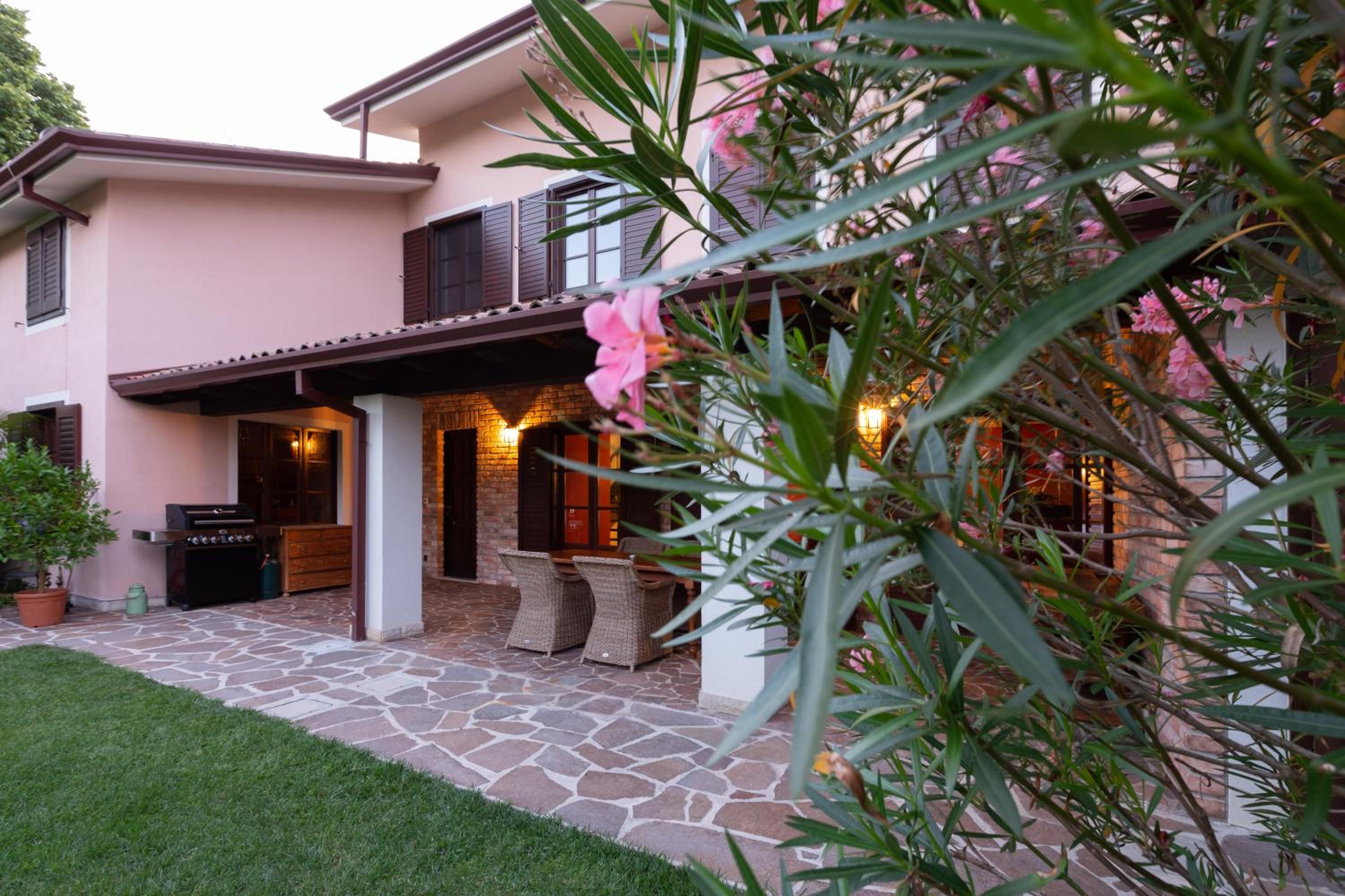 Casa-Friuli Doppelhaus Villa view 5