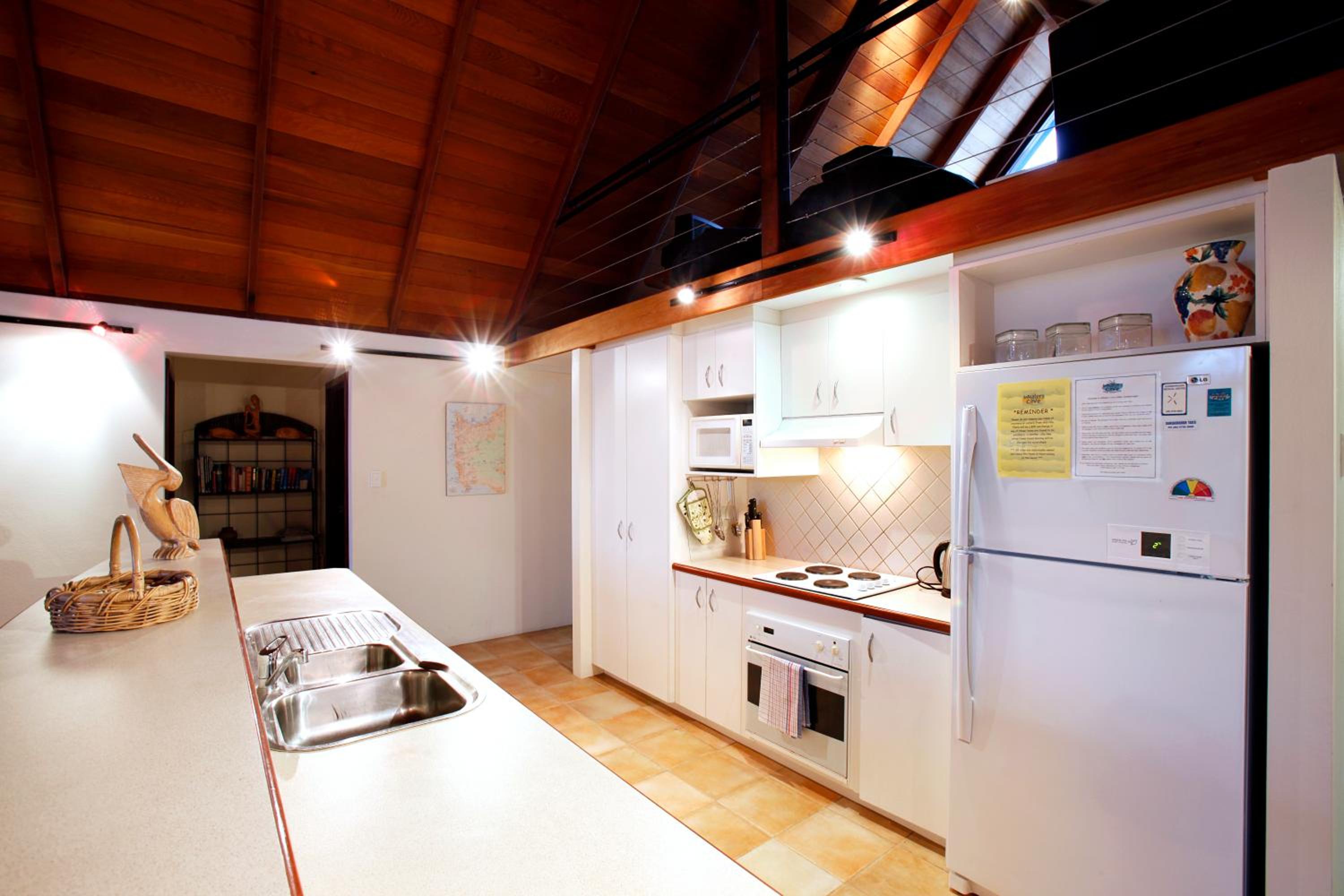 Whalers Cove Villas