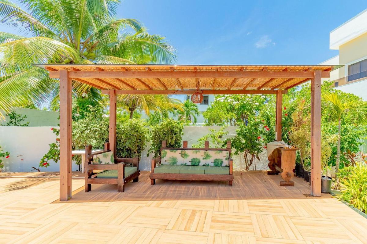 GB60 Excelente Casa 4 Suites a 150m da Praia