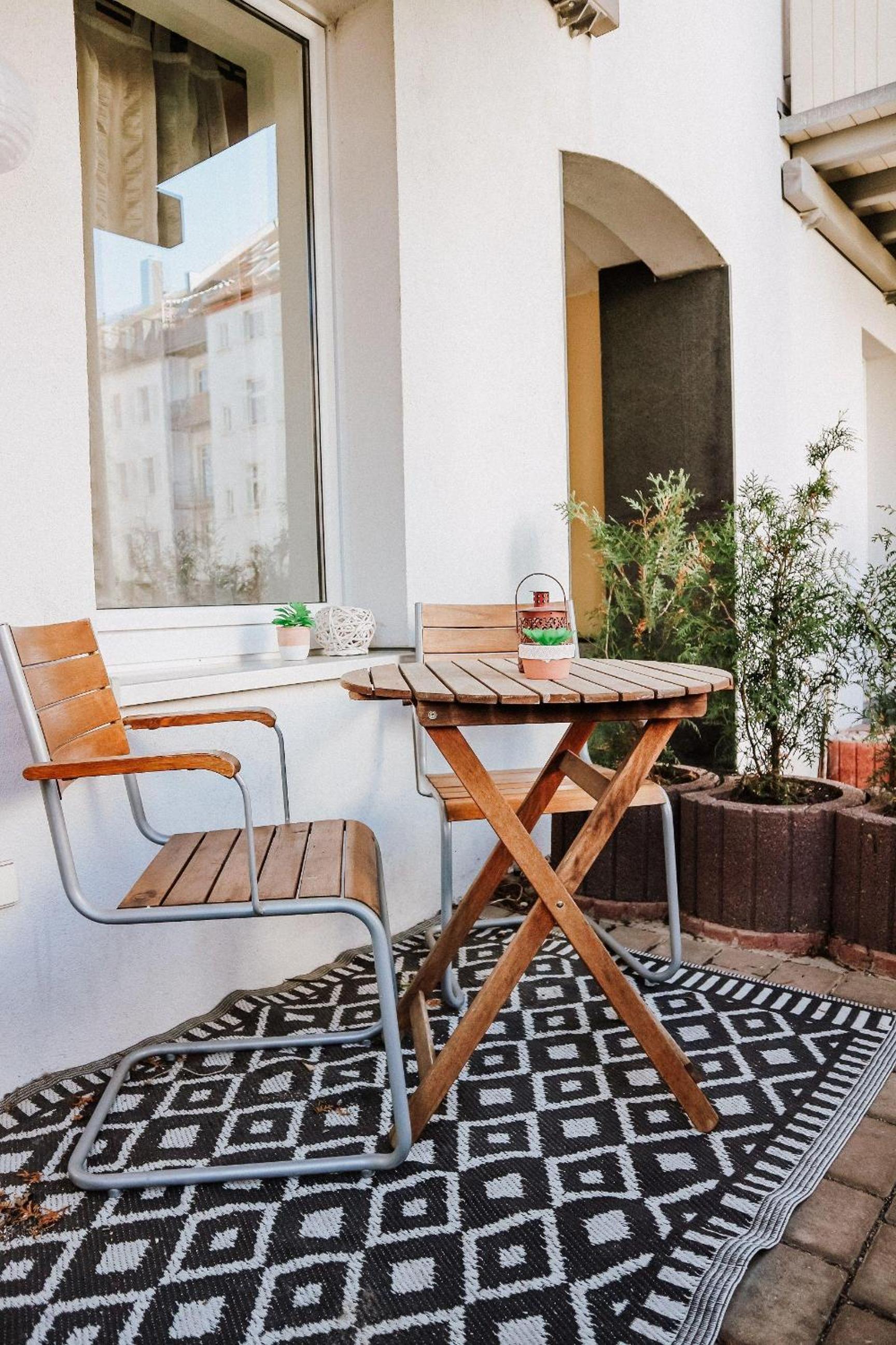 Gemütliche FeWo mit Balkon en Leipzig — balance & terrace