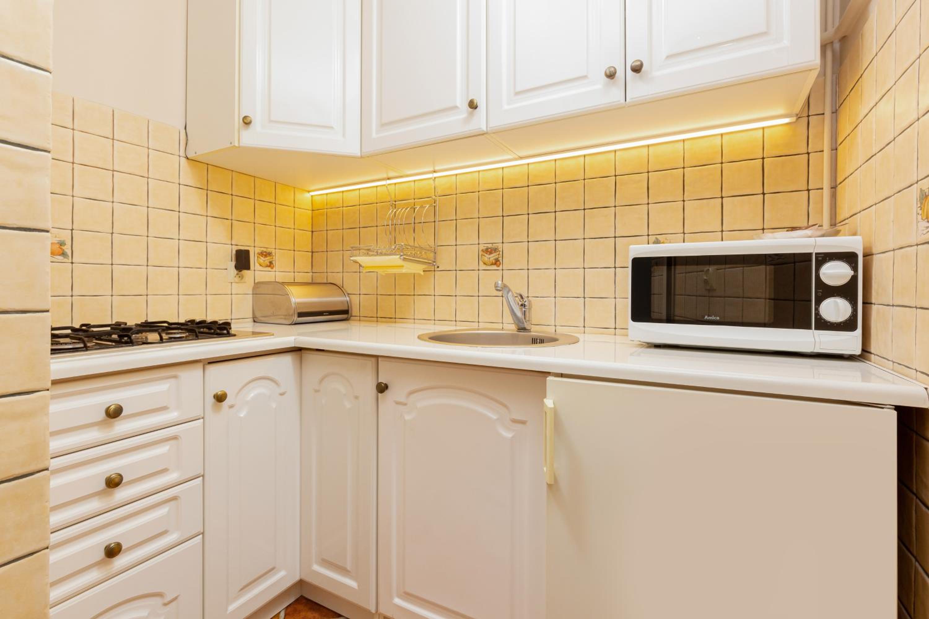Studio Apartment Mokotów Malawskiego by Renters view 4