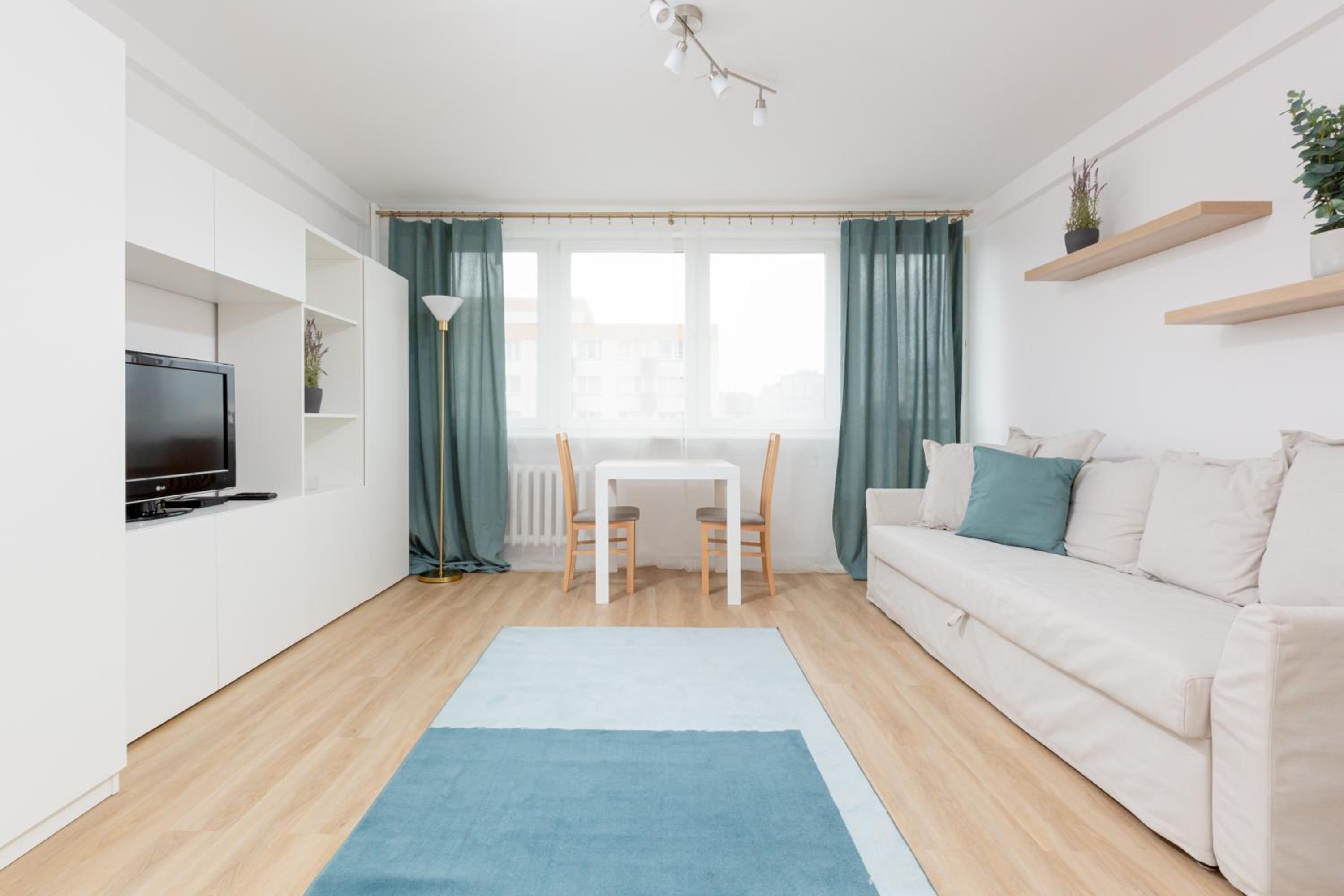 Studio Apartment Mokotów Malawskiego by Renters view 5