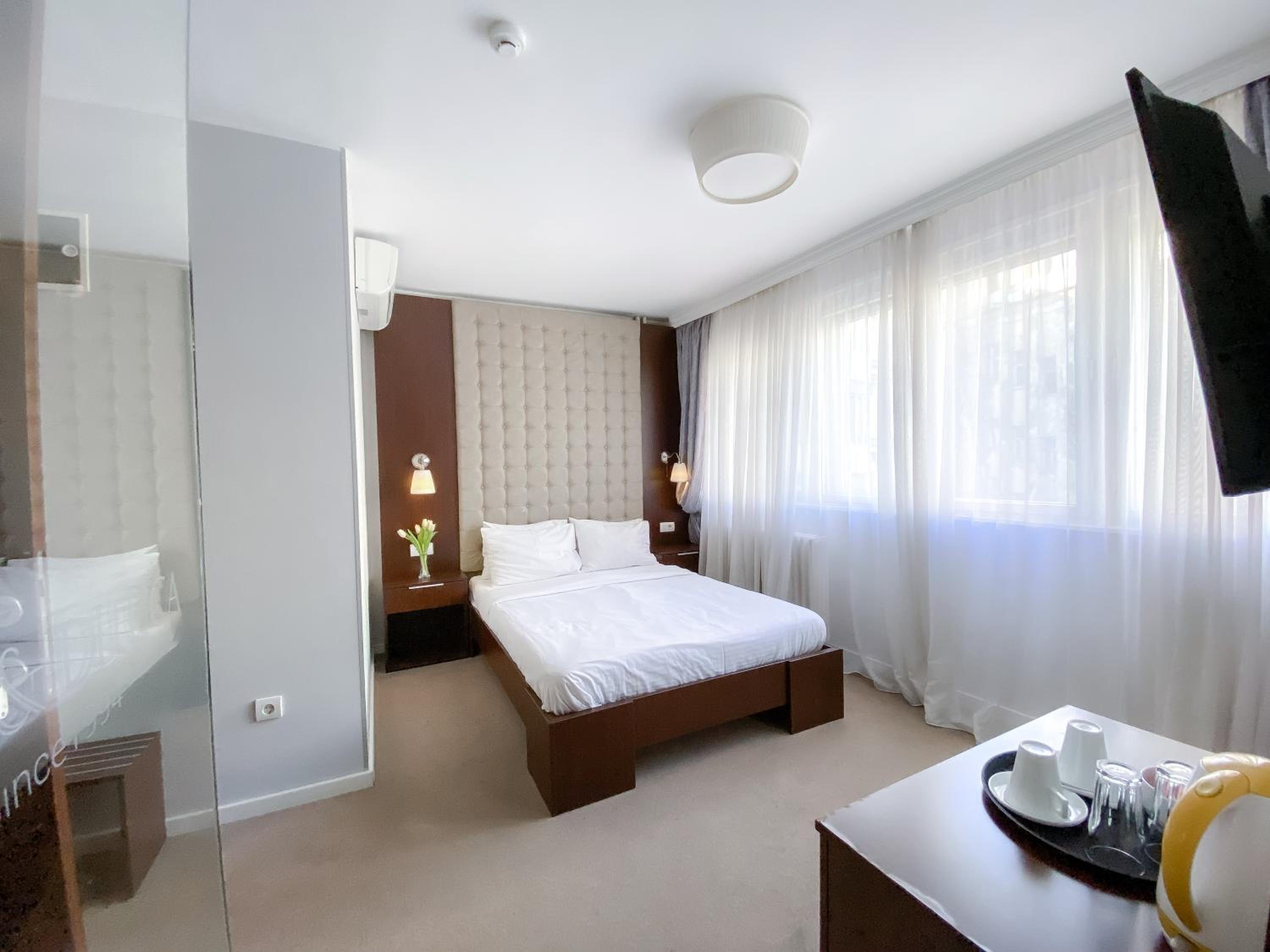 Luka de Luka Suites view 3