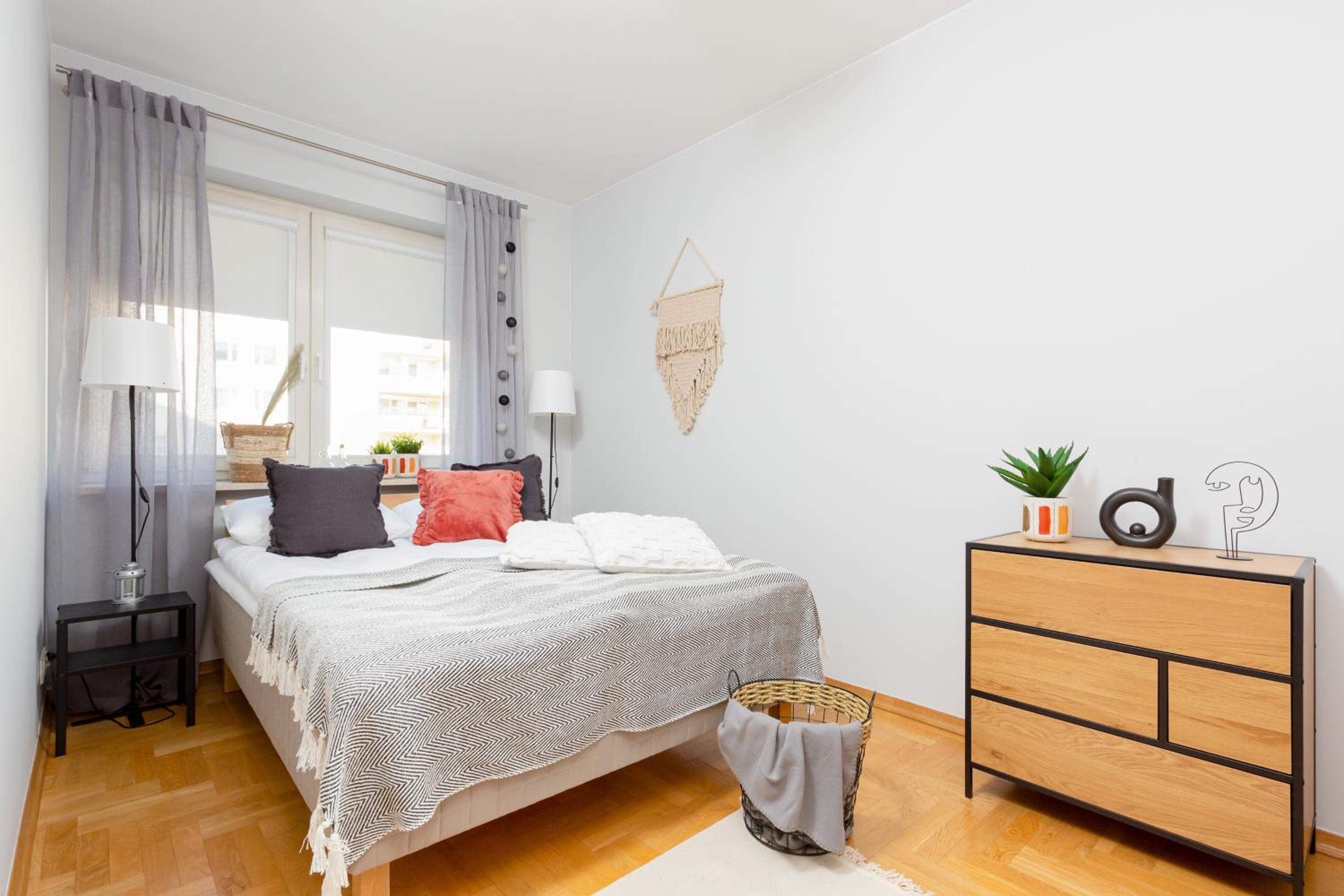 Mokotów Apartment Bluszczańska by Renters view 4
