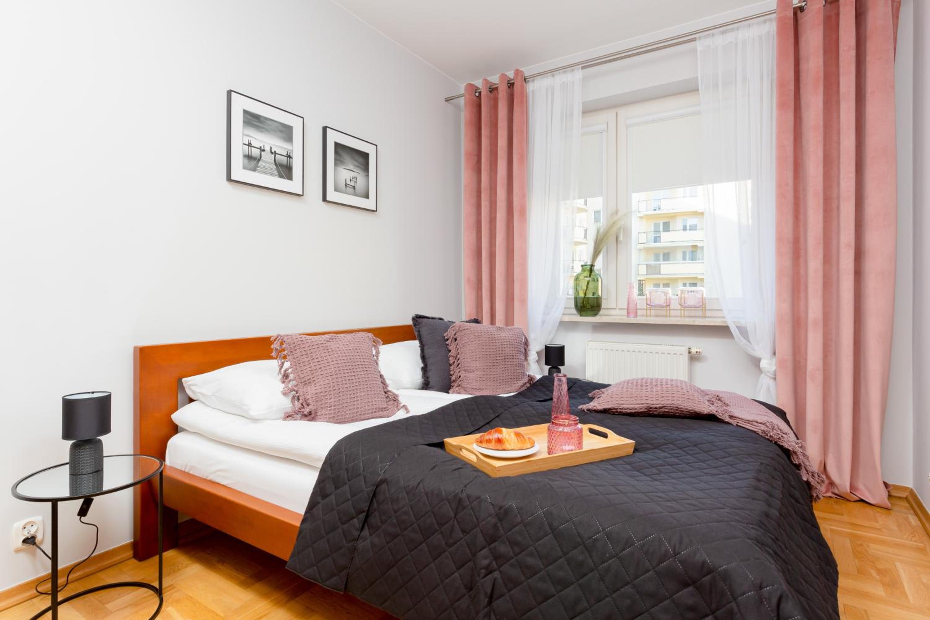 Mokotów Apartment Bluszczańska by Renters view 3