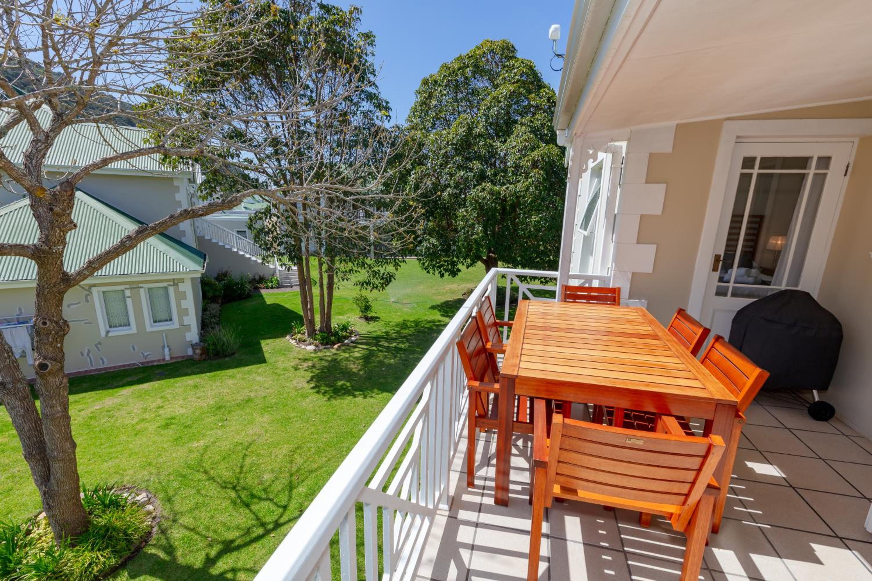 Riverclub Villas