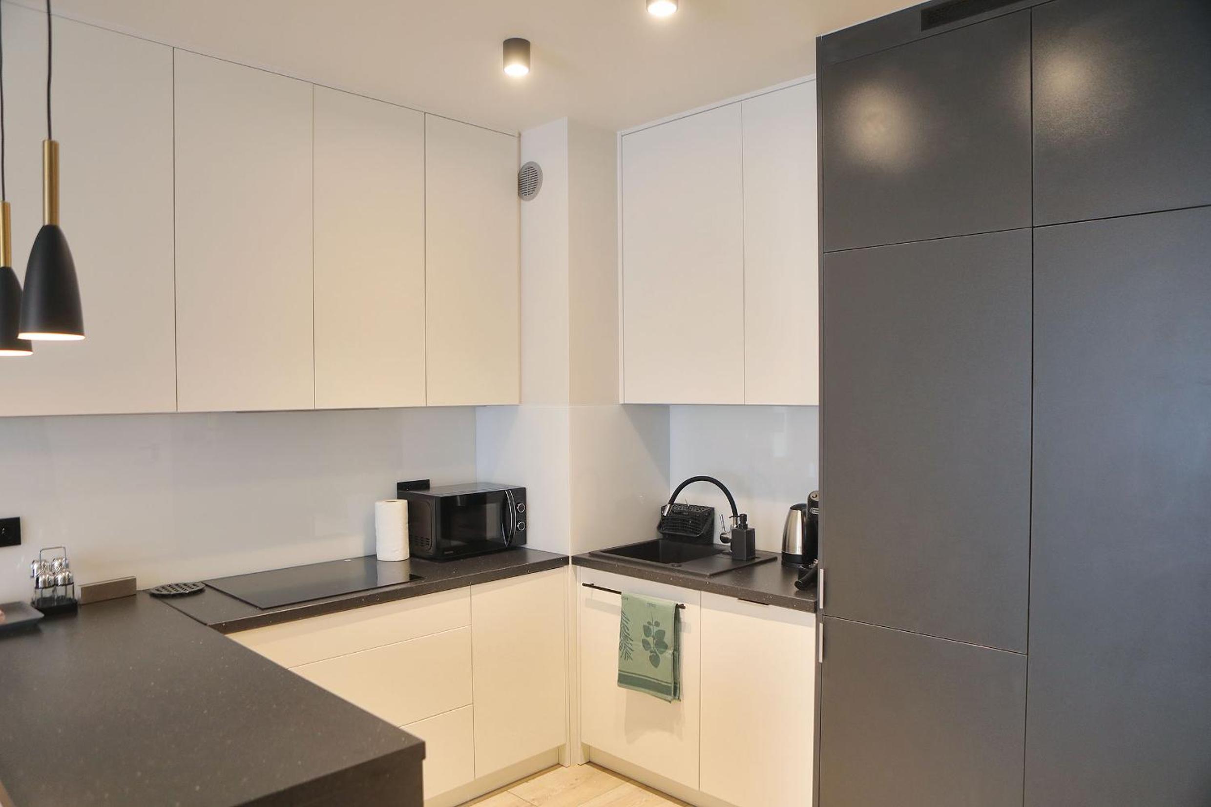 Uroczy Apartament 38 m2 Tychy, Śląskie Ogrody view 5