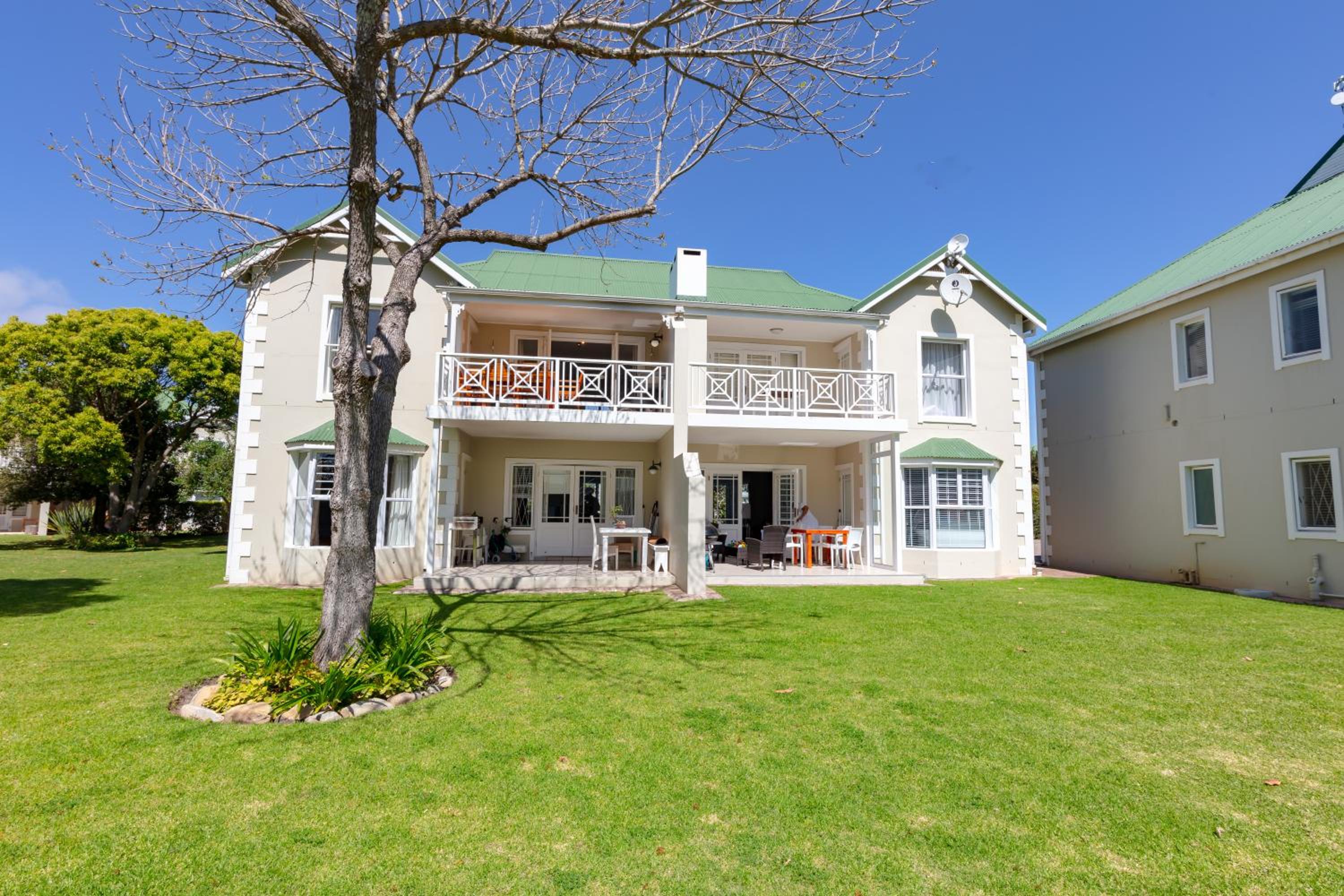 Riverclub Villas