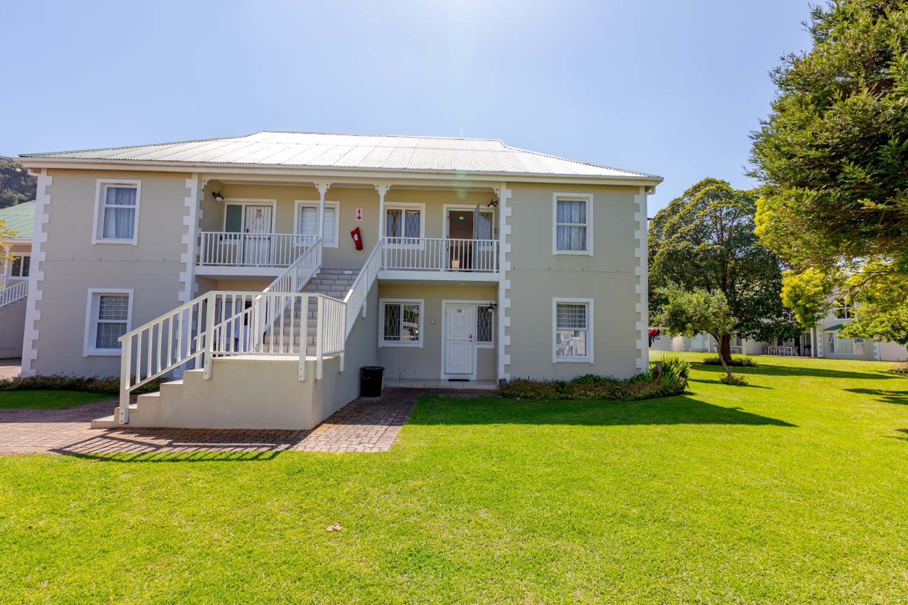 Riverclub Villas
