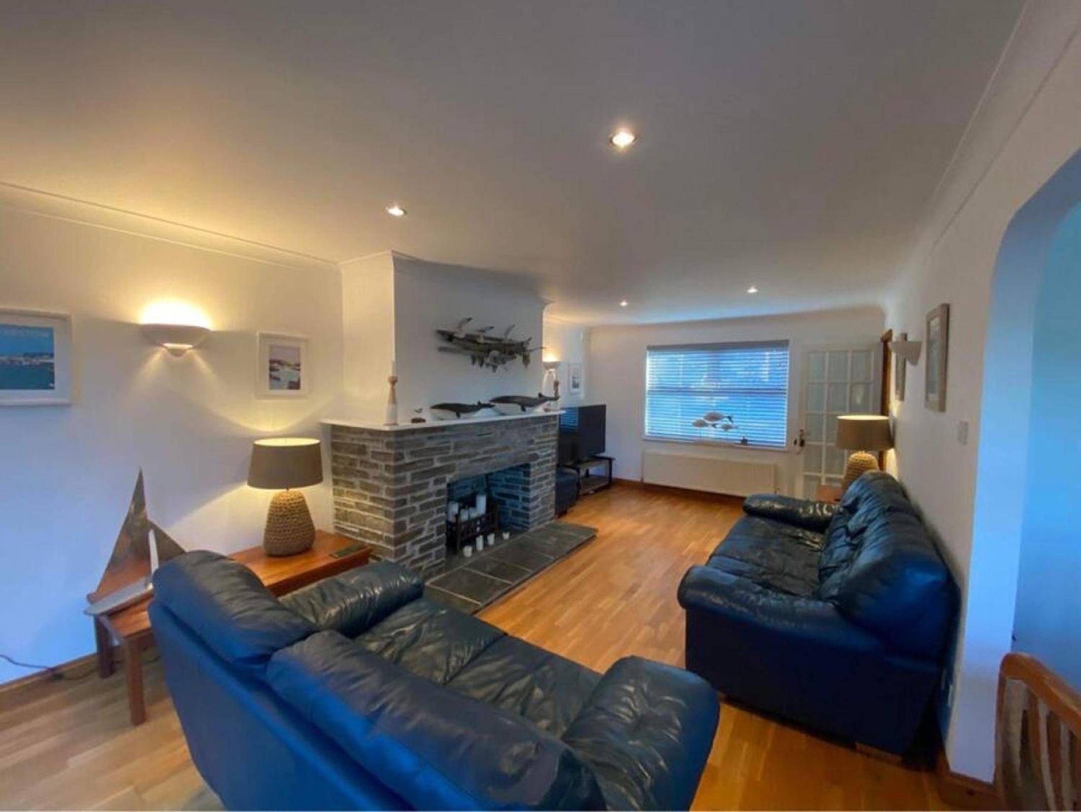The Meadows St Teath, 4 bed sleeps 7 view 3
